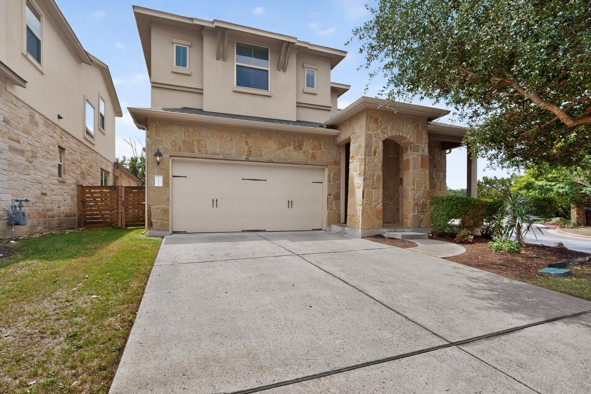 10917 Hidden Caves # 31, Austin, TX 78726