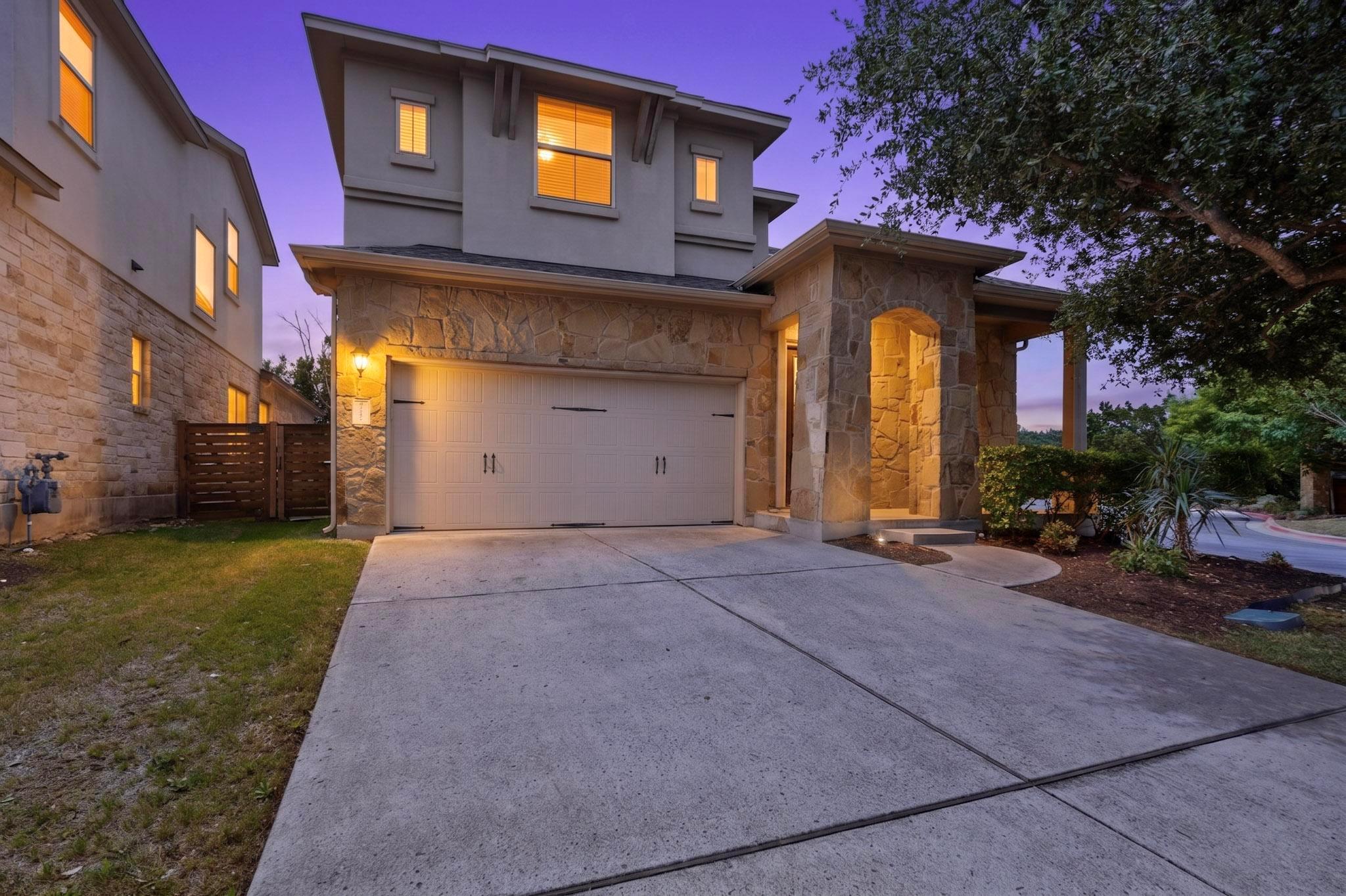 10917 Hidden Caves # 31, Austin, TX 78726