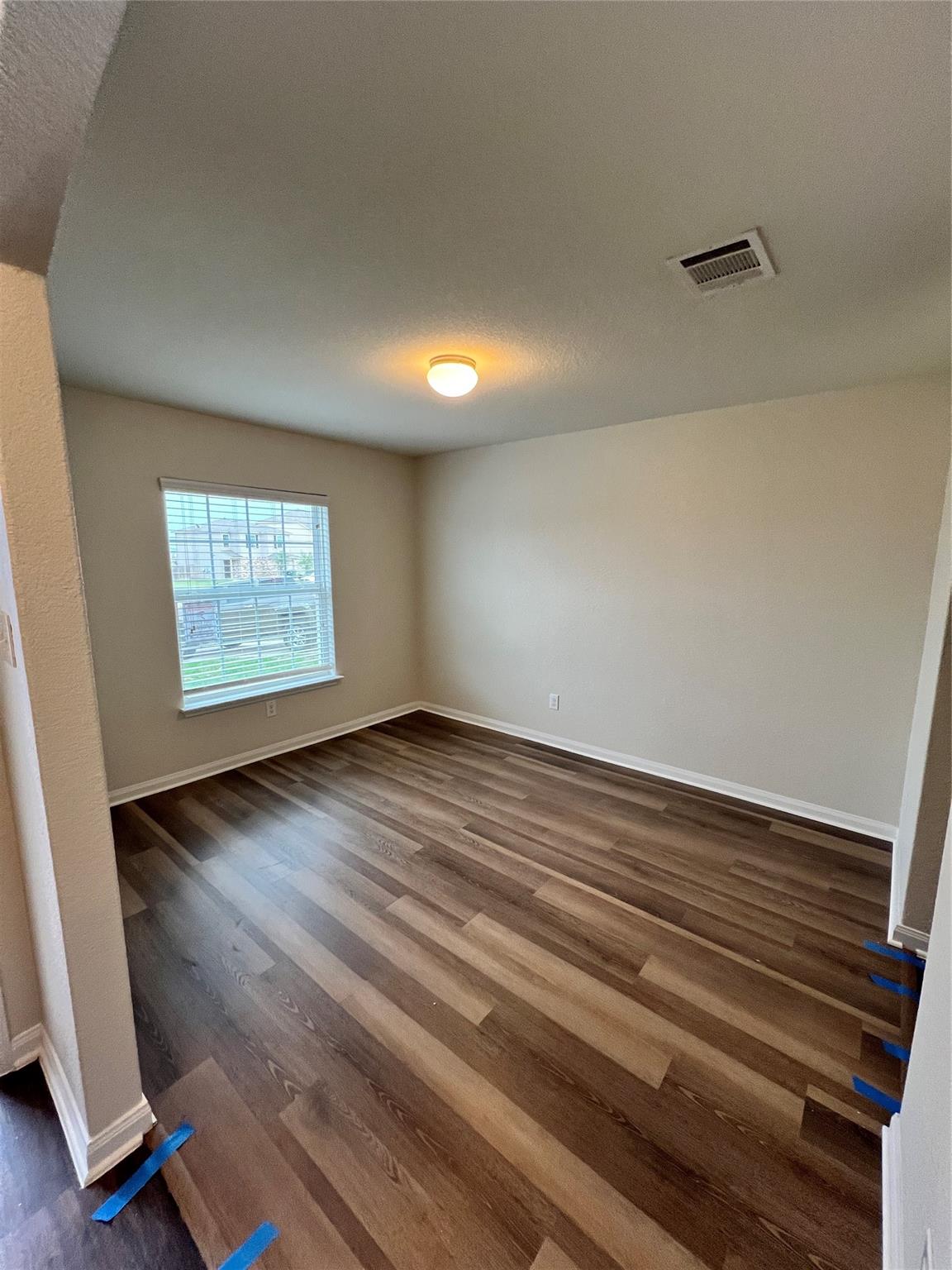 221 Koontz Loop, Jarrell, TX 76537