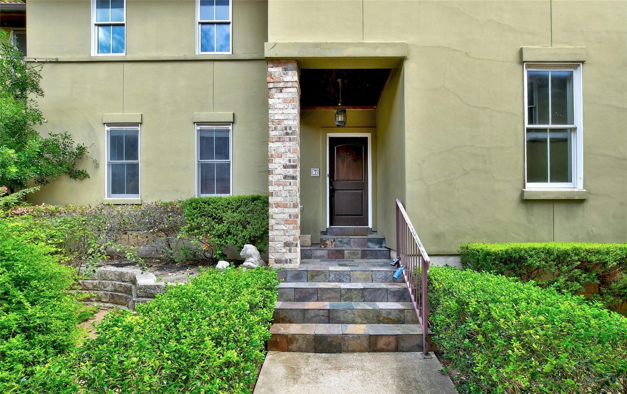 2101 N Lamar Blvd # 7, Austin, TX 78705