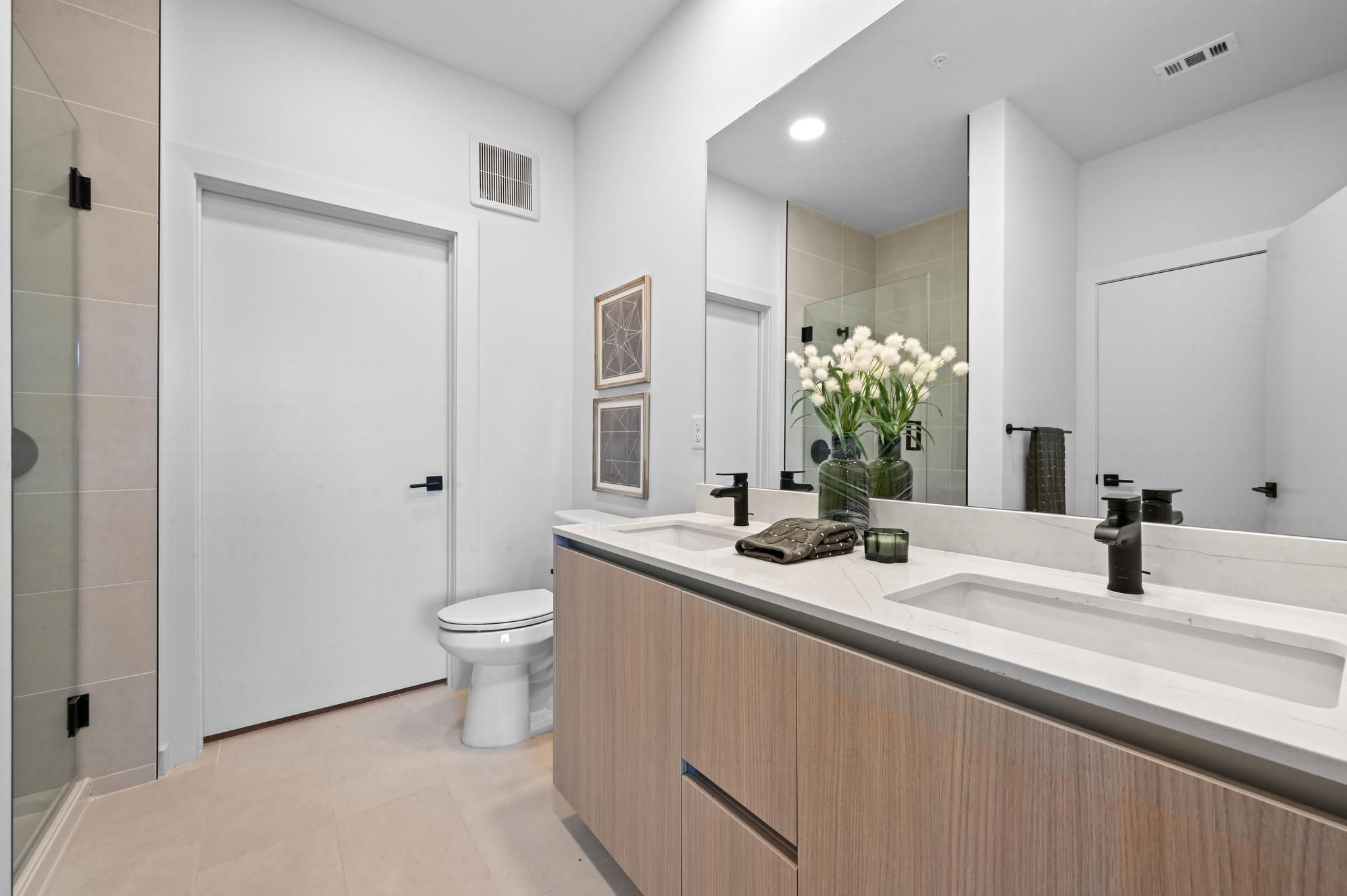 2209 S 1st St # 313, Austin, TX 78704