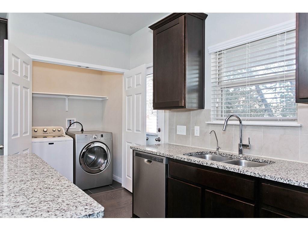 9802 Tanglemede St, Austin, TX 78748