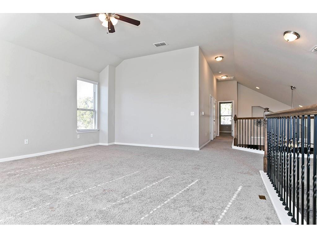 9802 Tanglemede St, Austin, TX 78748