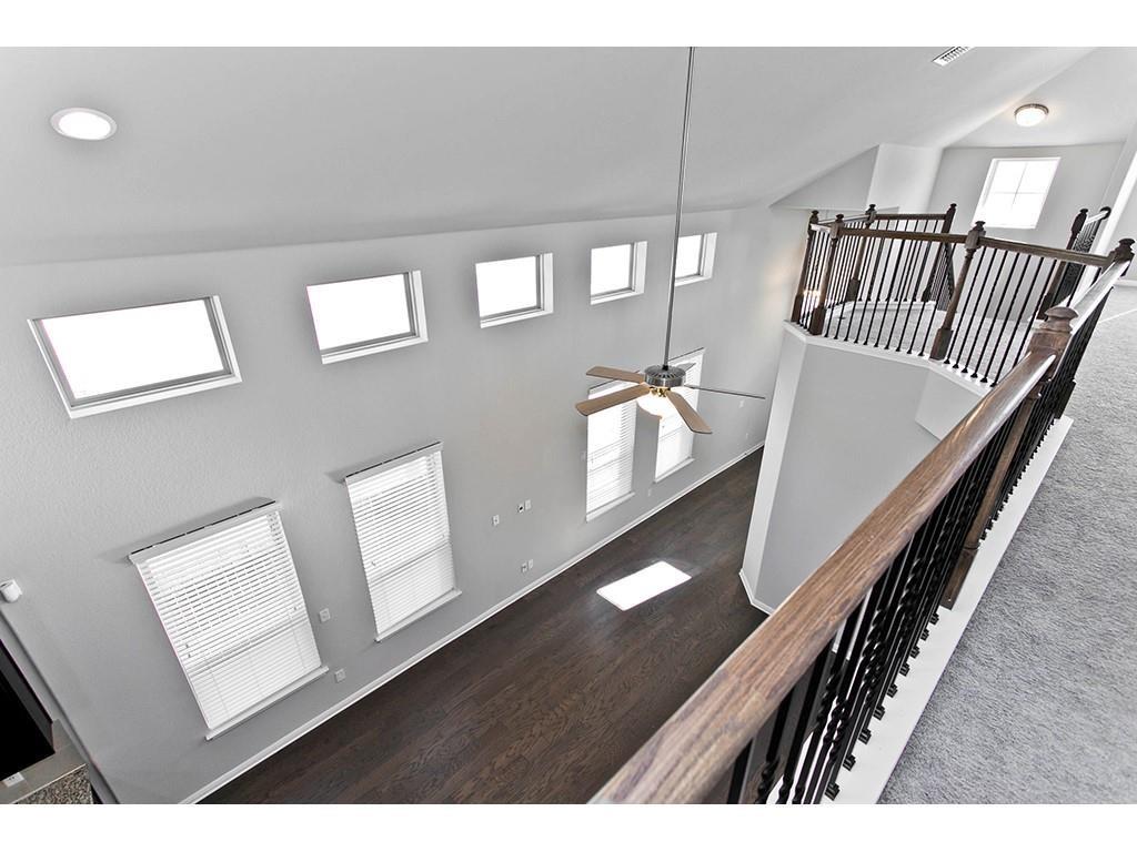 9802 Tanglemede St, Austin, TX 78748