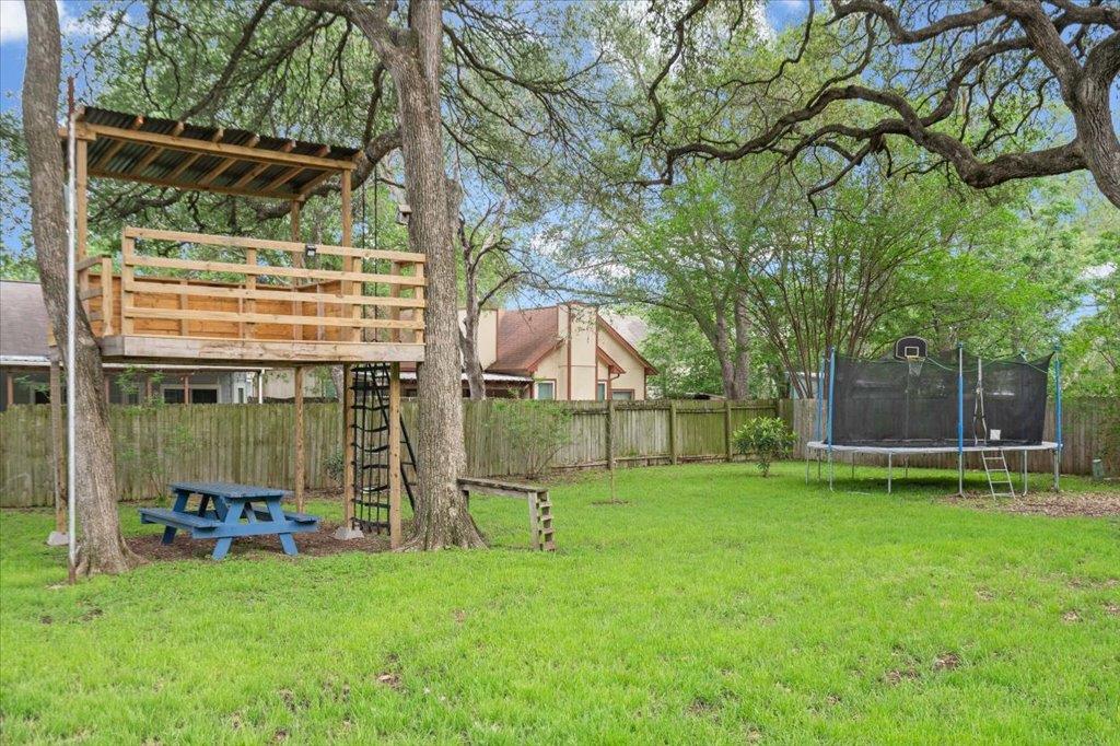 9503 Castlewood Dr, Austin, TX 78748