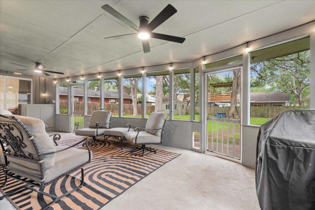 9503 Castlewood Dr, Austin, TX 78748