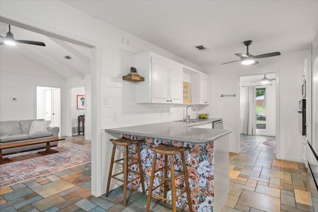 9503 Castlewood Dr, Austin, TX 78748