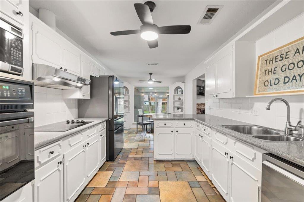 9503 Castlewood Dr, Austin, TX 78748