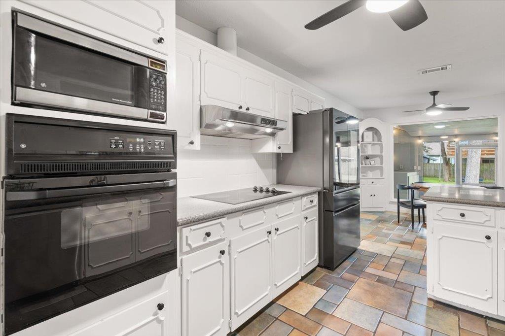 9503 Castlewood Dr, Austin, TX 78748