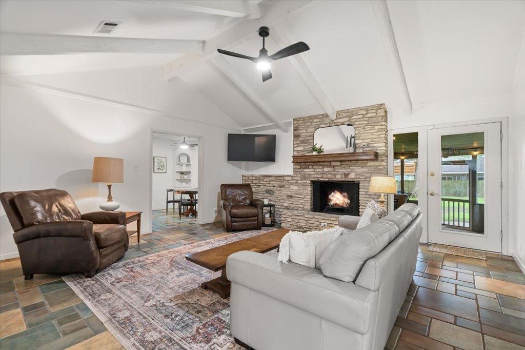 9503 Castlewood Dr, Austin, TX 78748