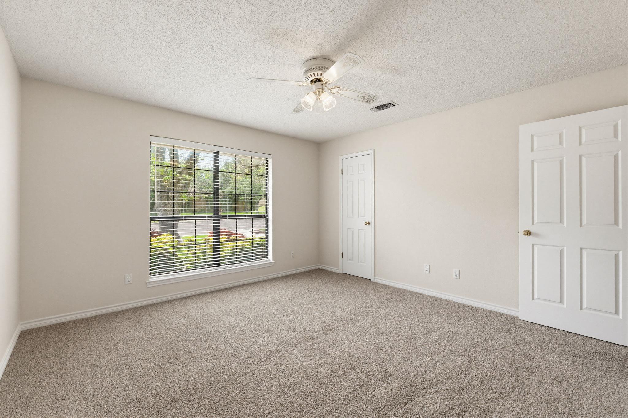 1313 Sparrow Trl, Copperas Cove, TX 76522