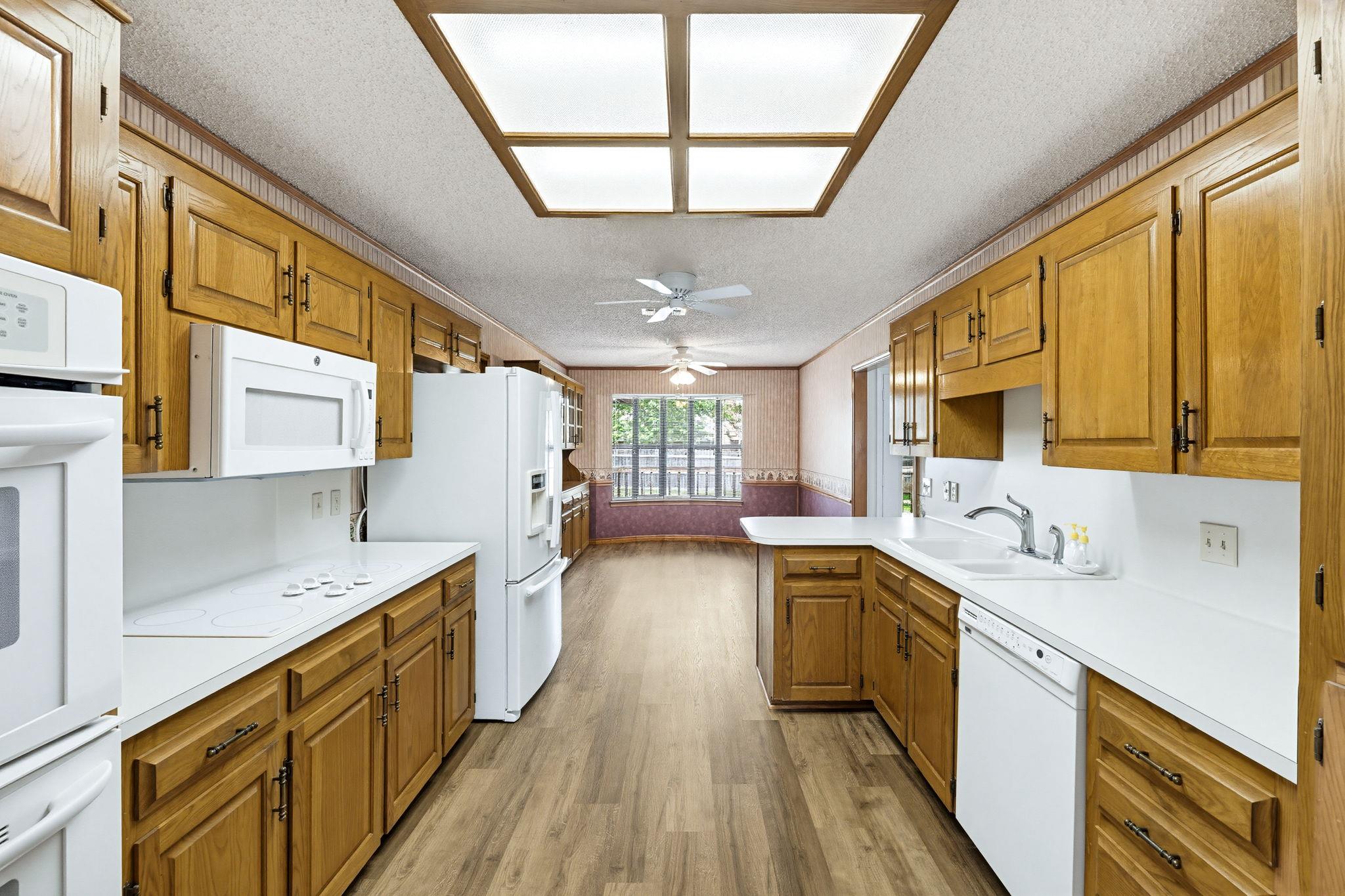 1313 Sparrow Trl, Copperas Cove, TX 76522