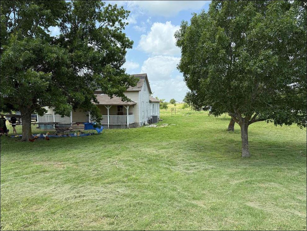 18543 Cyclone Branch Rd, Burlington, TX 76519