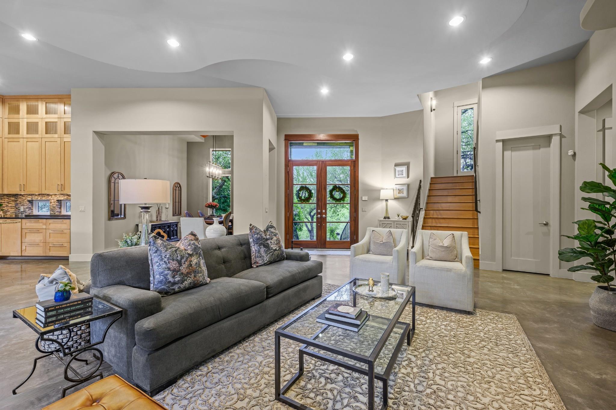 18301 Flagler Dr, Austin, TX 78738