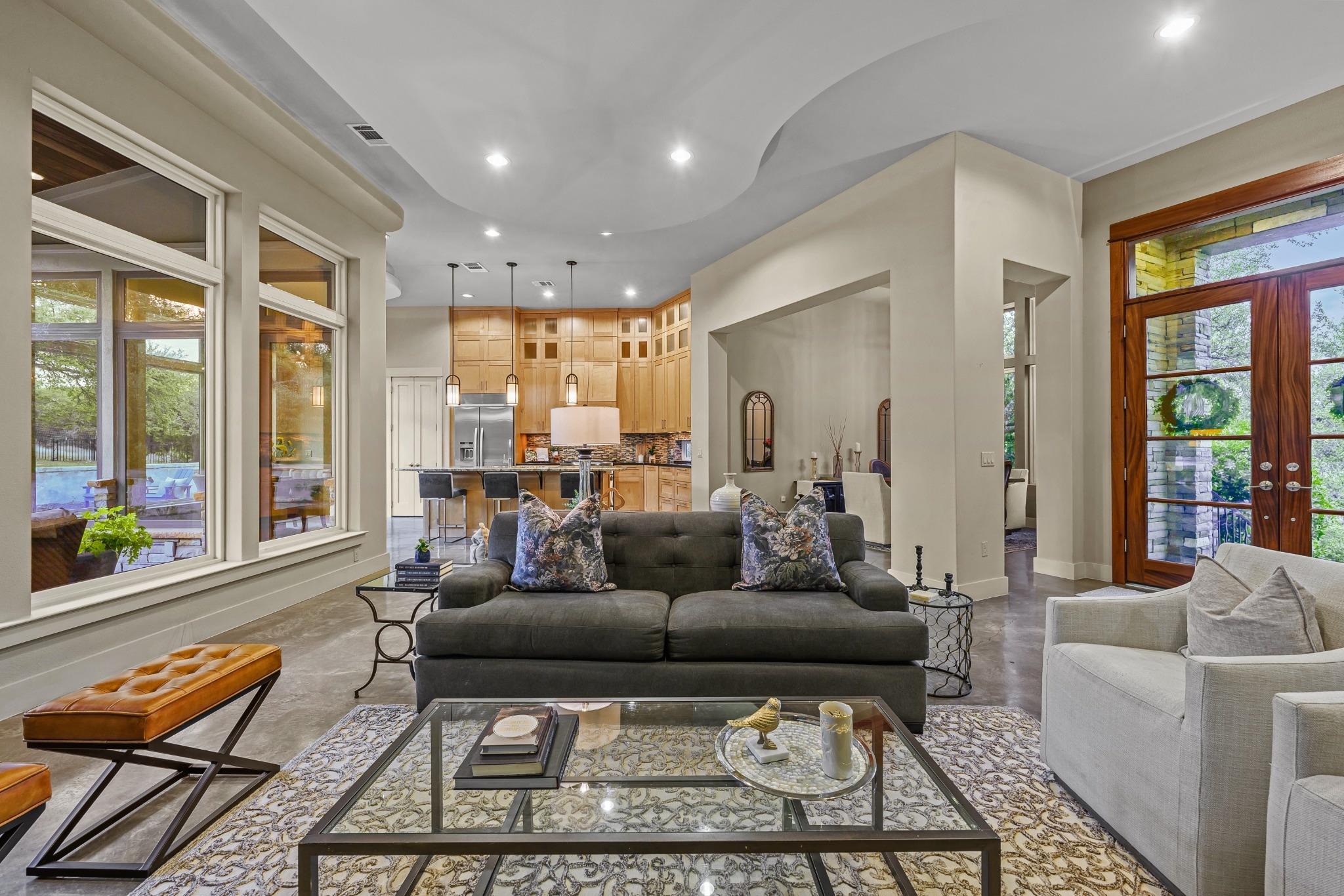 18301 Flagler Dr, Austin, TX 78738