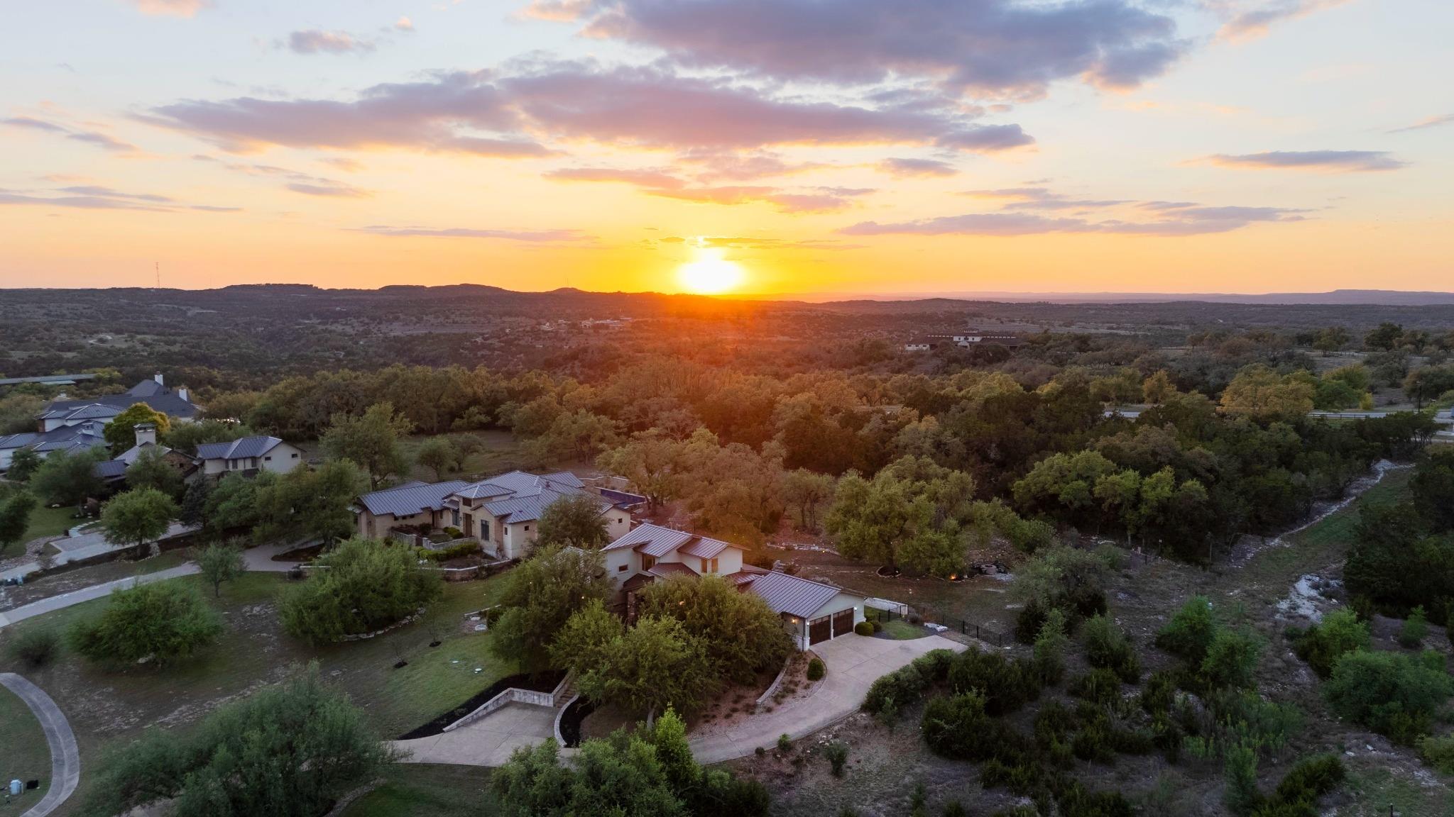 18301 Flagler Dr, Austin, TX 78738