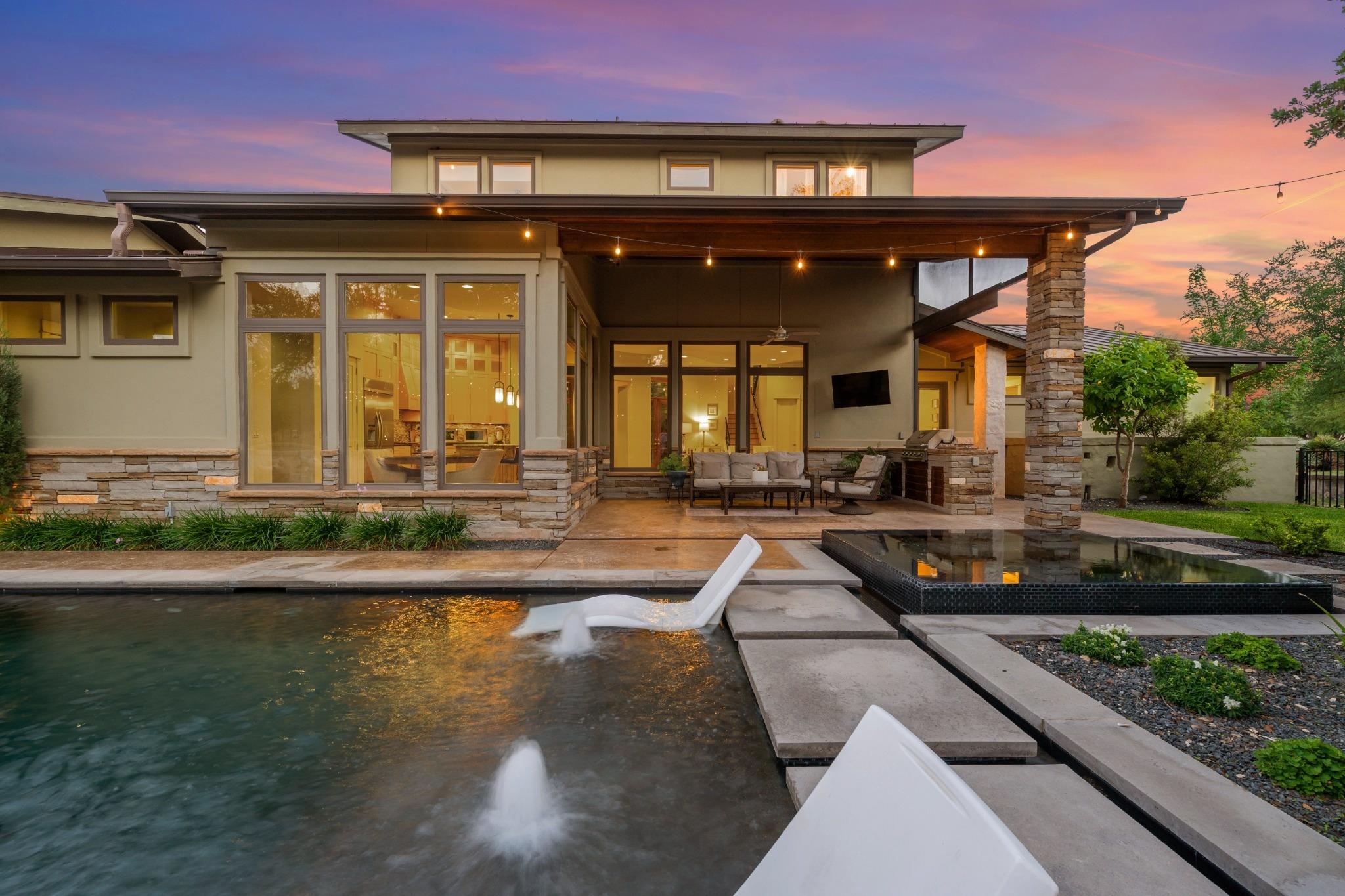 18301 Flagler Dr, Austin, TX 78738