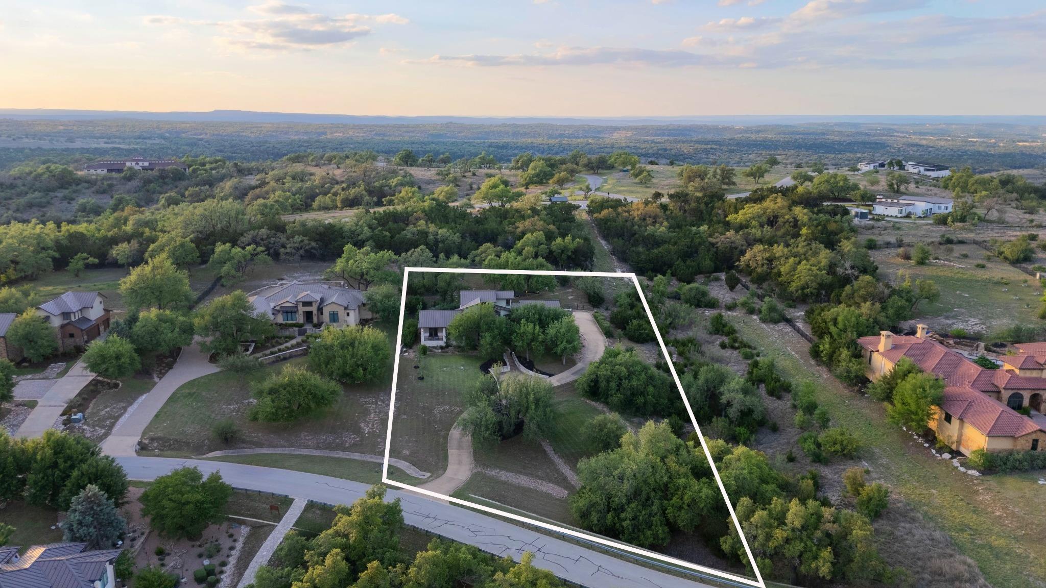 18301 Flagler Dr, Austin, TX 78738