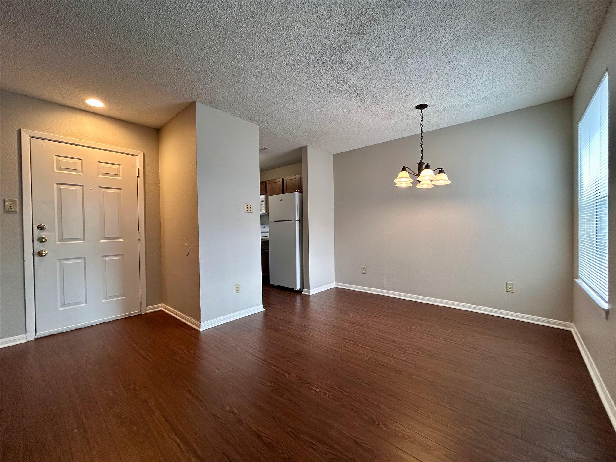 8910 Schick Rd # C, Austin, TX 78729