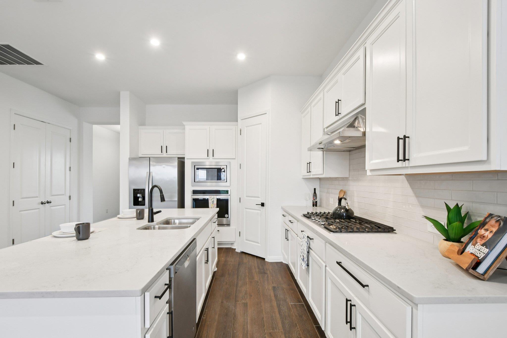 4521 Lucabella Ln, Leander, TX 78641