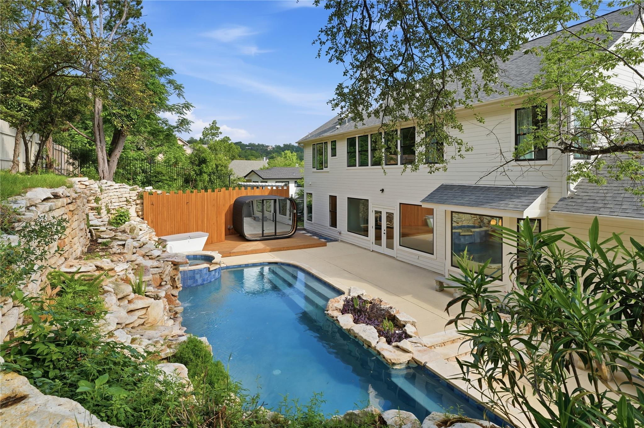 6300 Bon Terra Dr, Austin, TX 78731