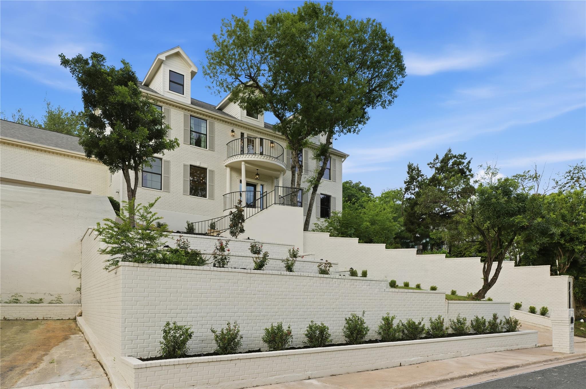 6300 Bon Terra Dr, Austin, TX 78731