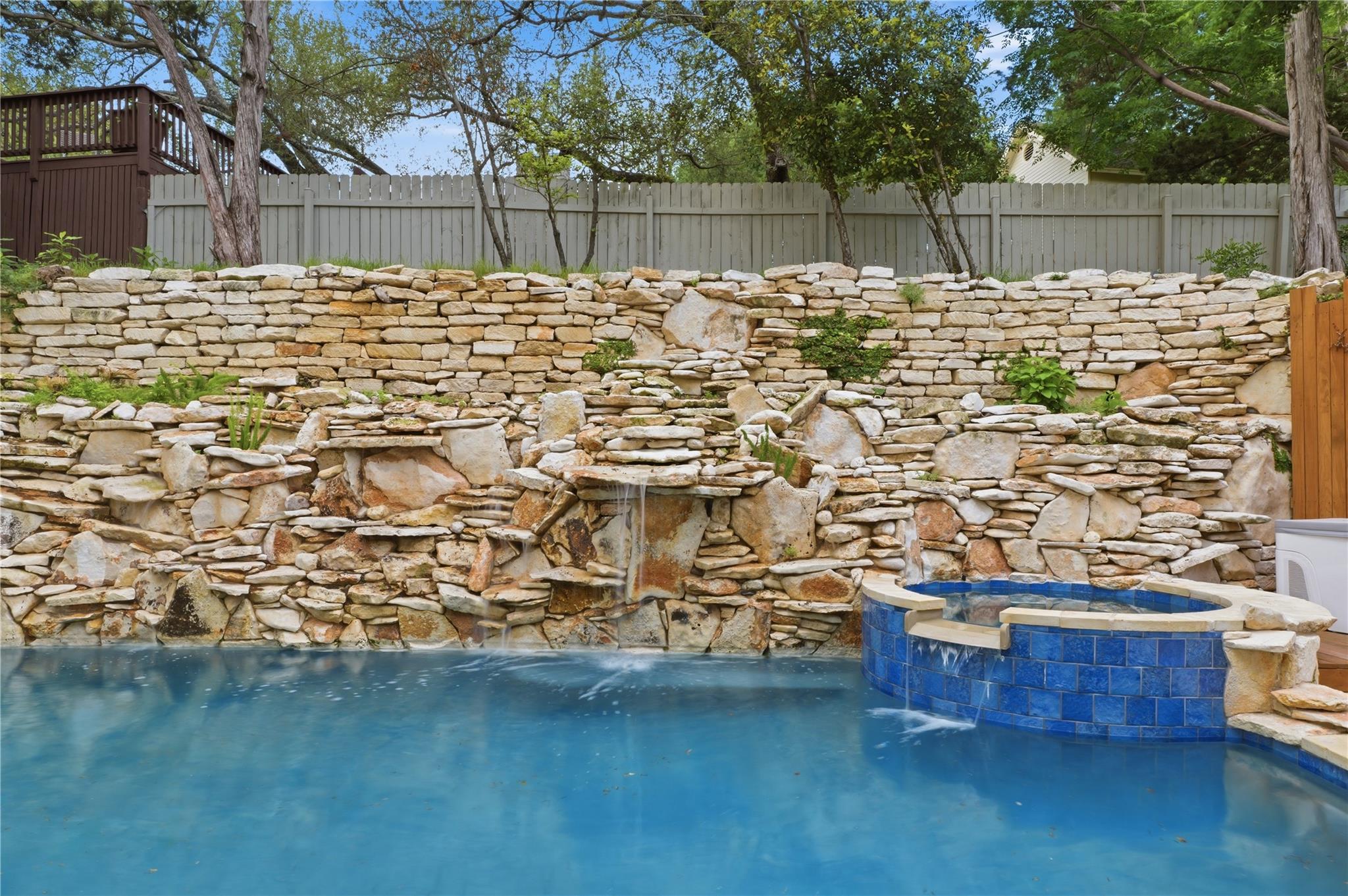 6300 Bon Terra Dr, Austin, TX 78731