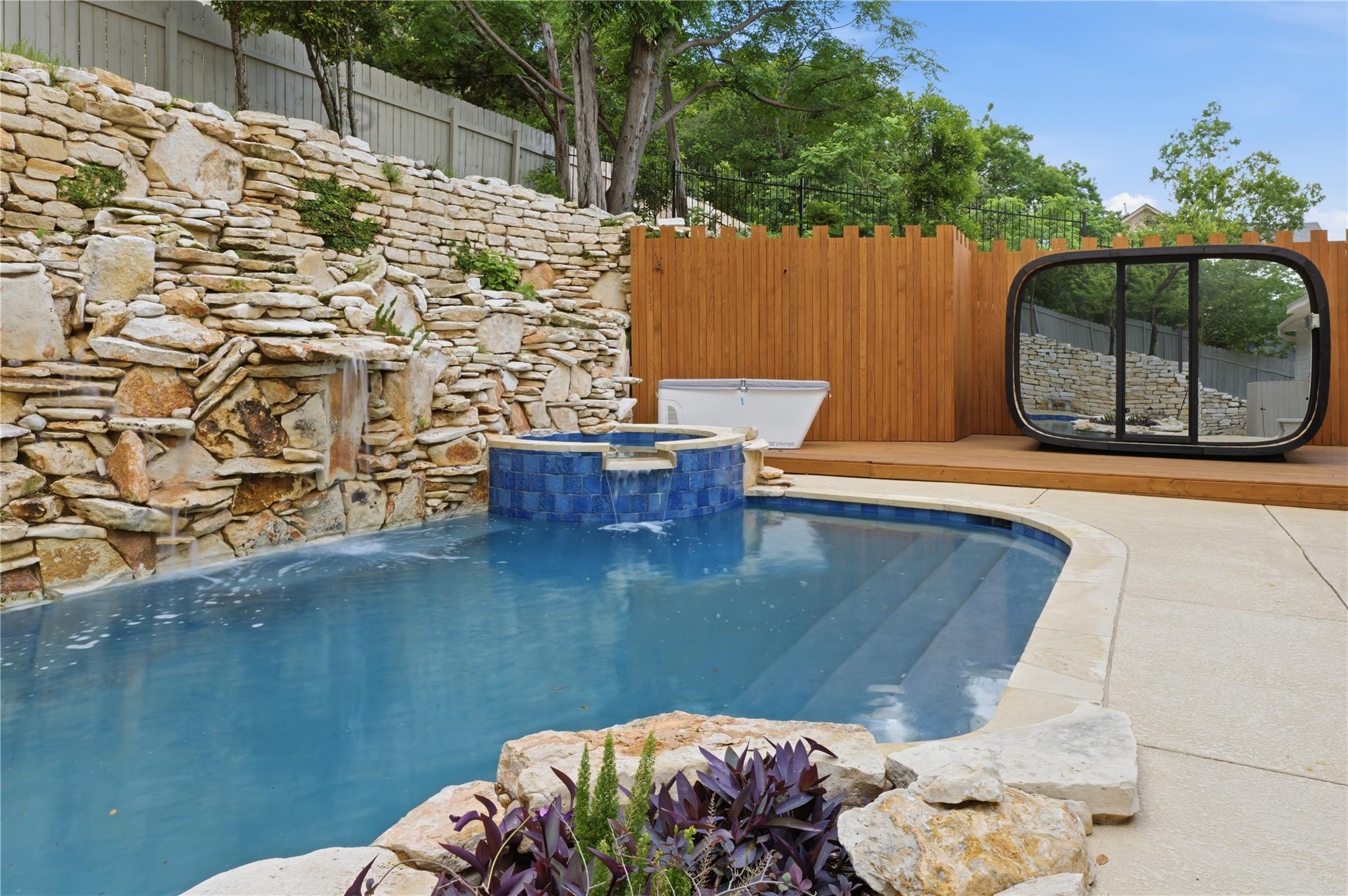 6300 Bon Terra Dr, Austin, TX 78731