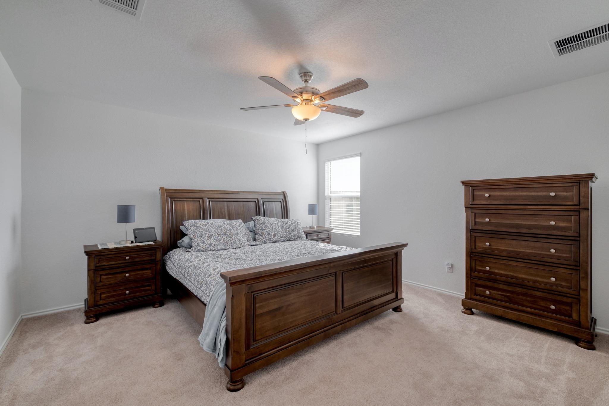 201 Tugboat Annie Way, Jarrell, TX 76537