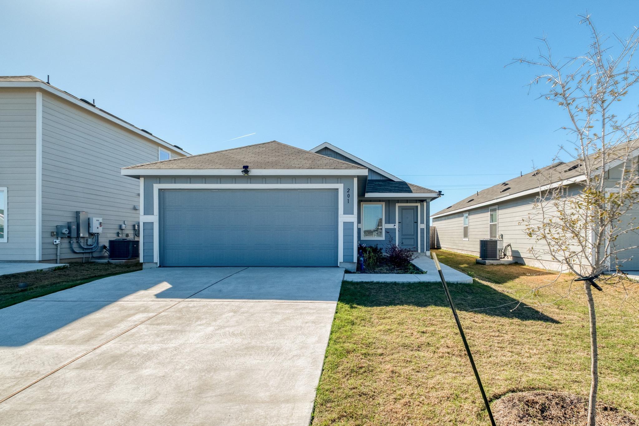 201 Tugboat Annie Way, Jarrell, TX 76537