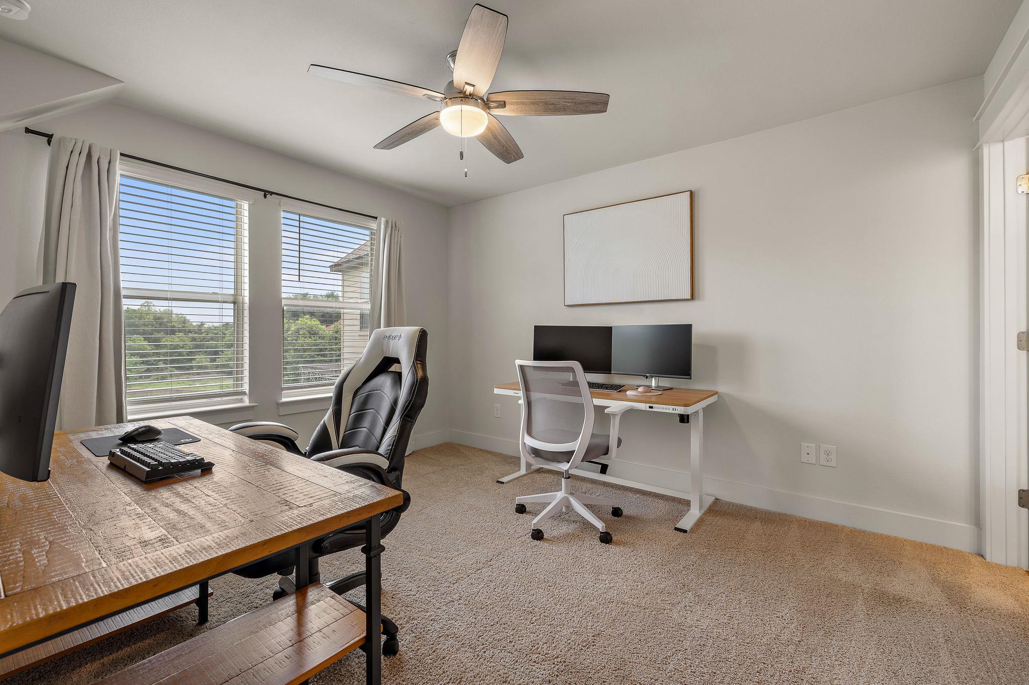 13501 Metric Blvd # 25, Austin, TX 78727