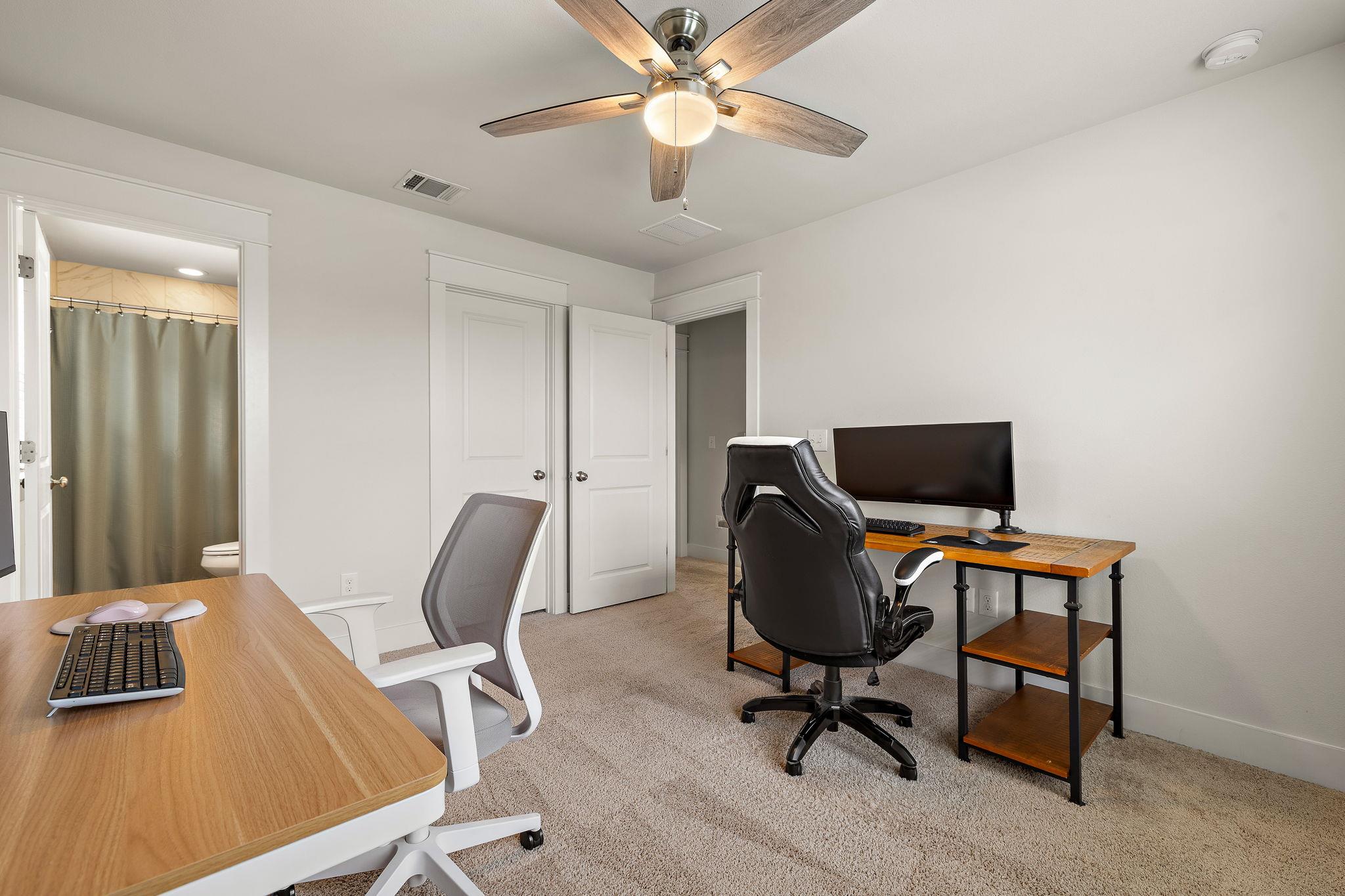 13501 Metric Blvd # 25, Austin, TX 78727