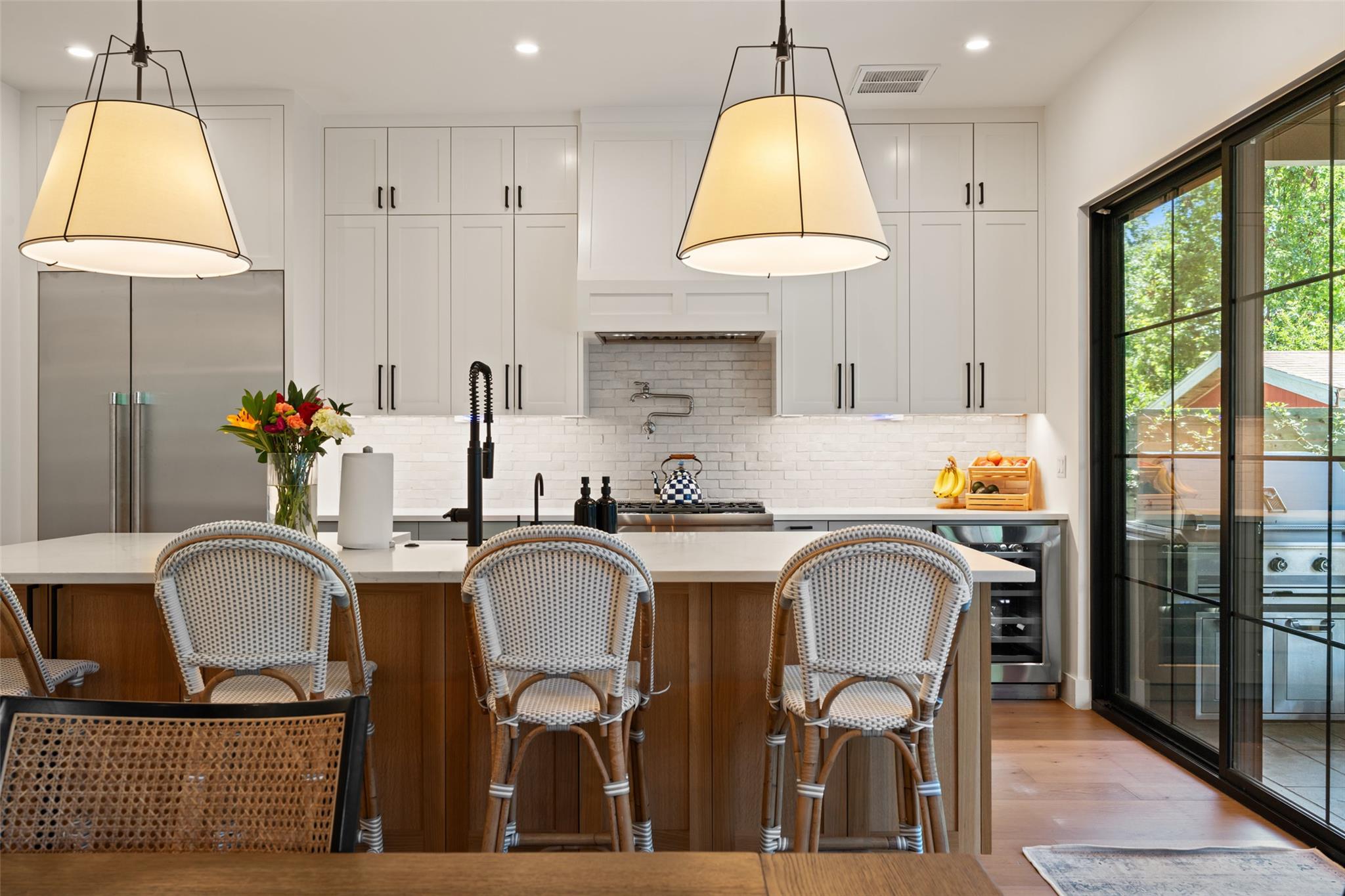 2107 Peach Tree St, Austin, TX 78704