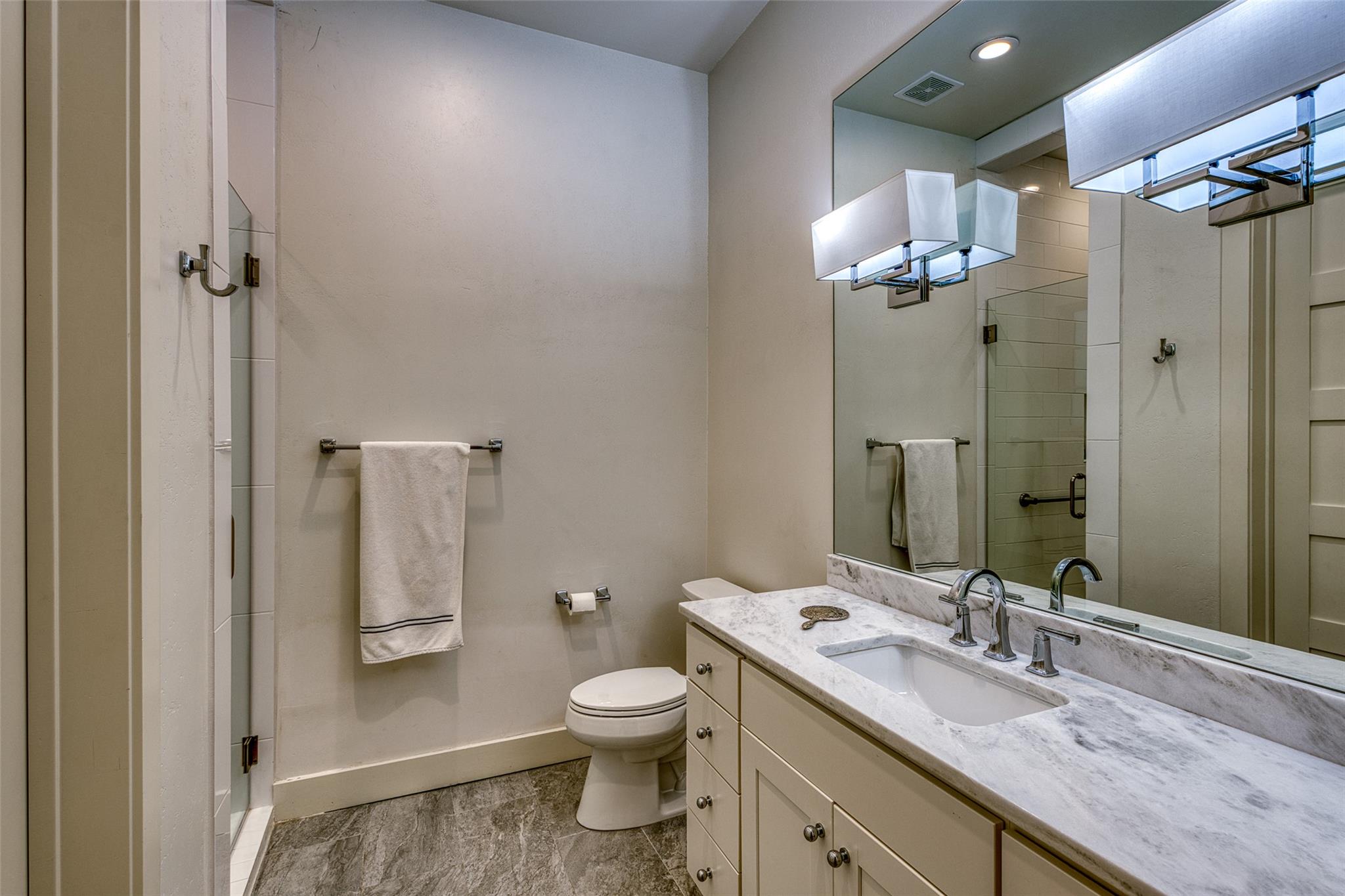 2807 Fault Line Dr, Horseshoe Bay, TX 78657