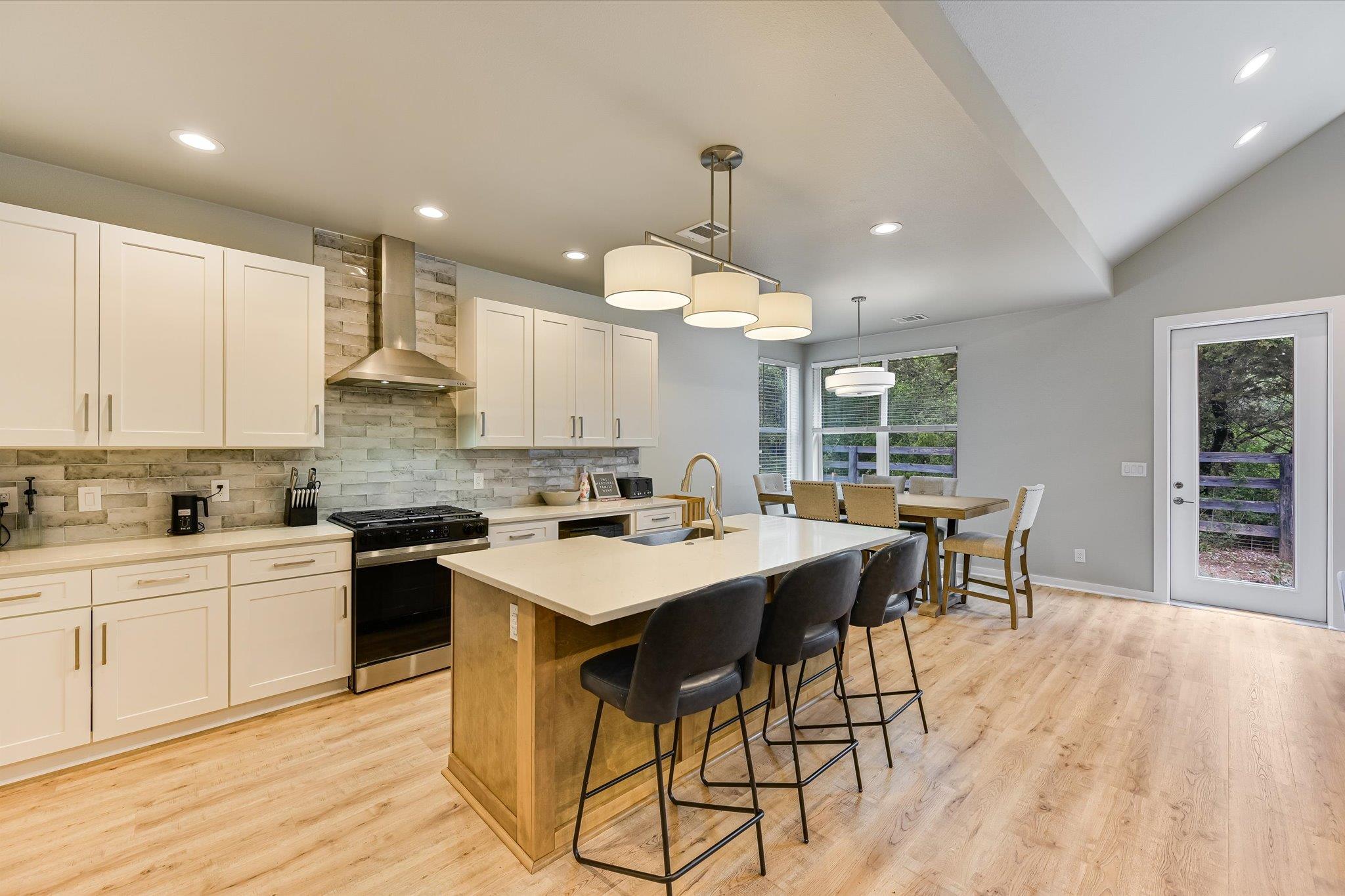 2308 Kellie Brooke Rd # 13, Spicewood, TX 78669