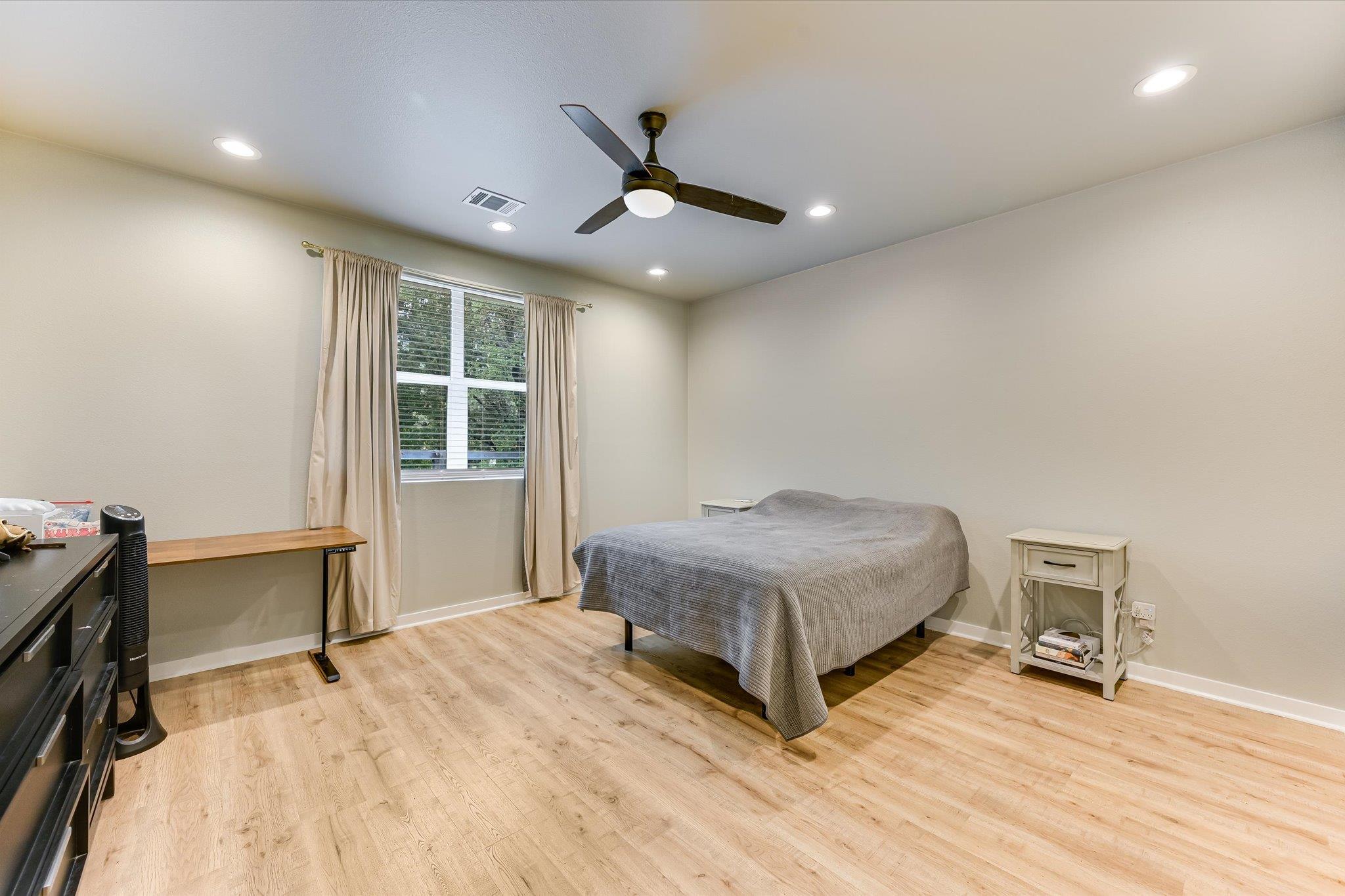 2308 Kellie Brooke Rd # 13, Spicewood, TX 78669