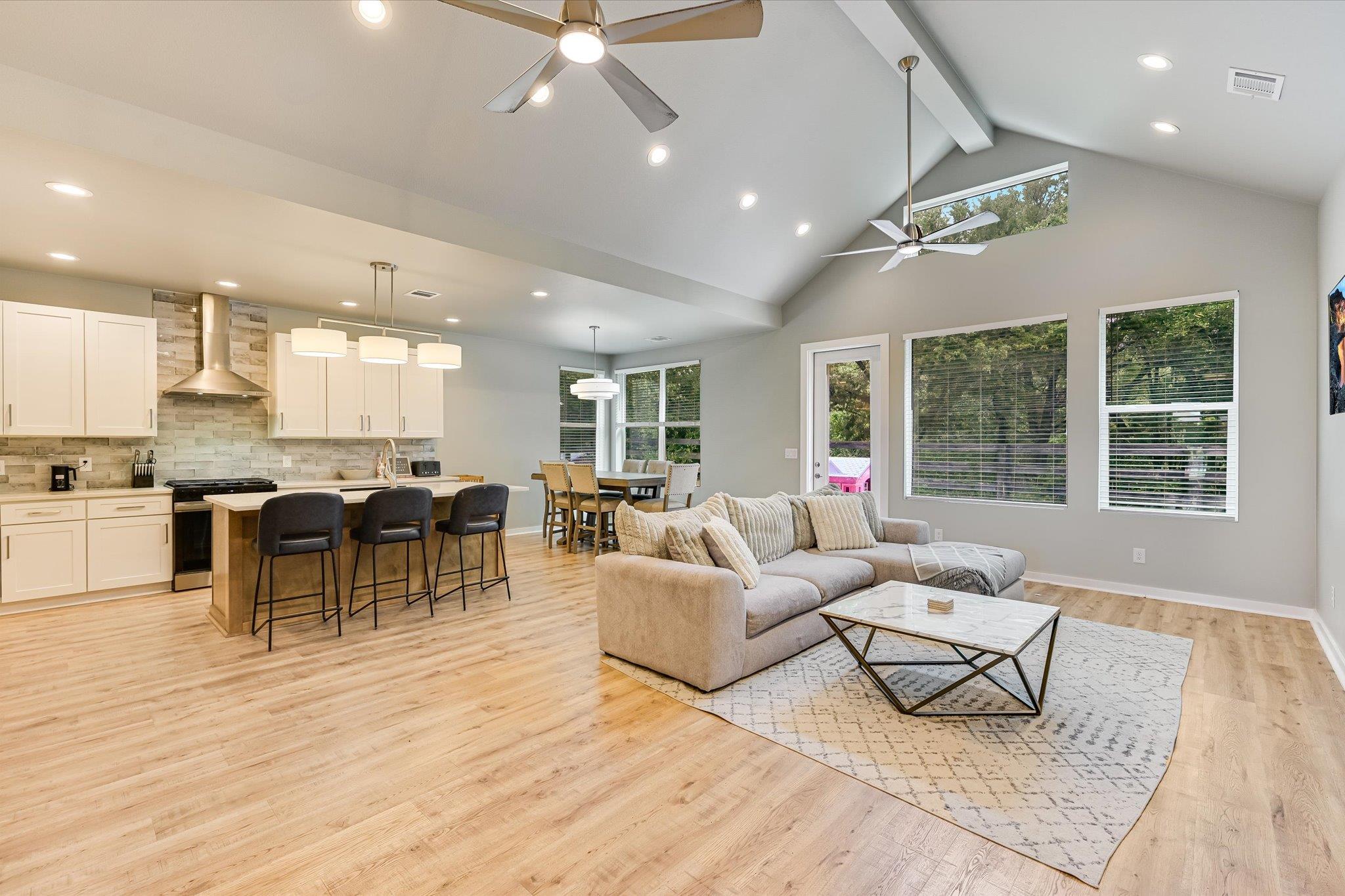 2308 Kellie Brooke Rd # 13, Spicewood, TX 78669