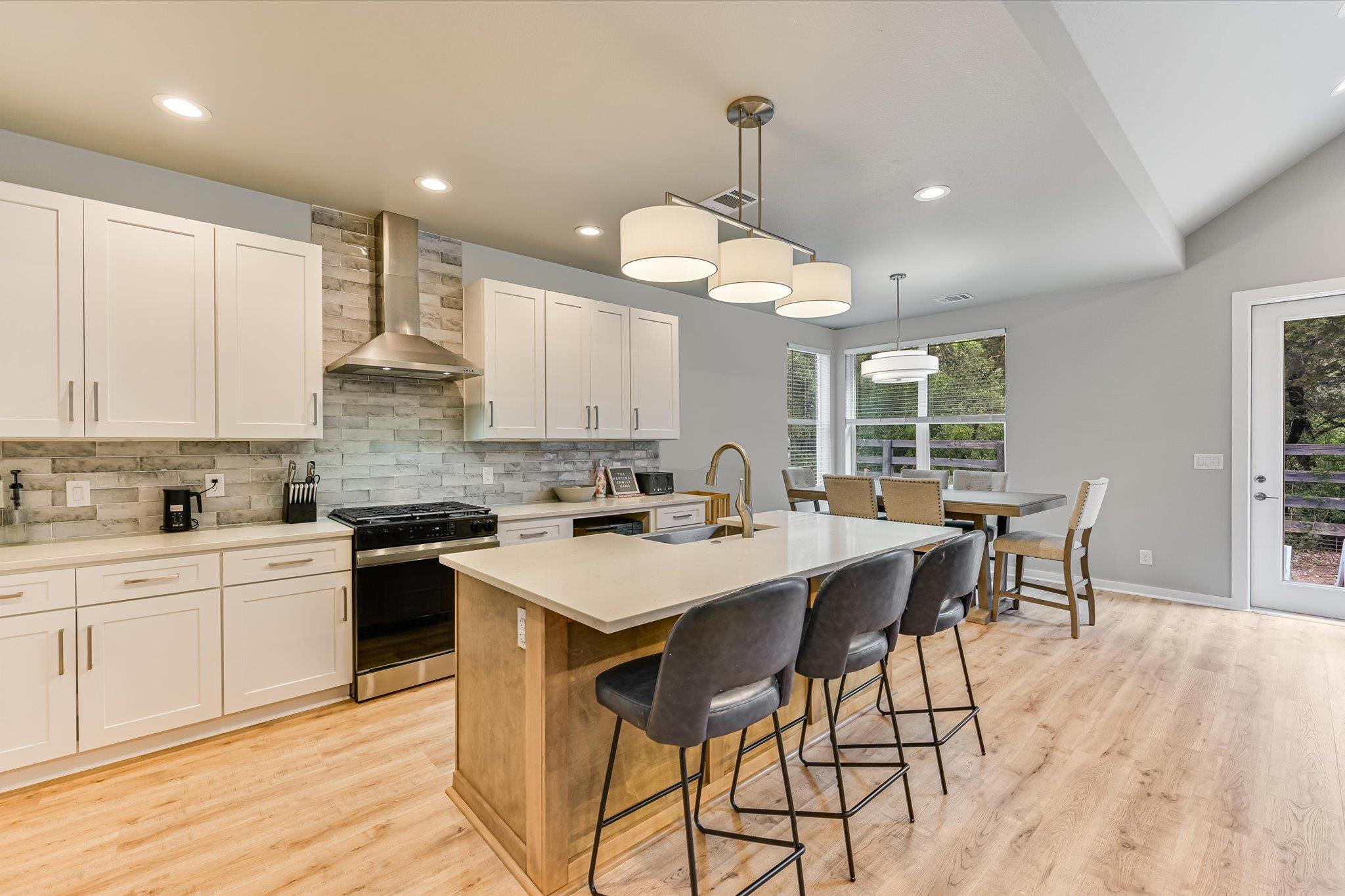 2308 Kellie Brooke Rd # 13, Spicewood, TX 78669