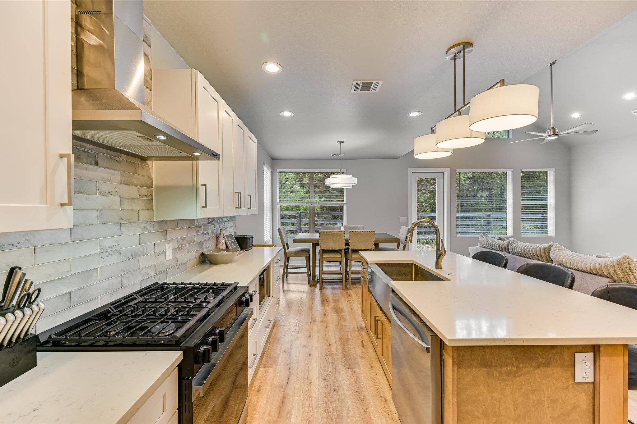 2308 Kellie Brooke Rd # 13, Spicewood, TX 78669