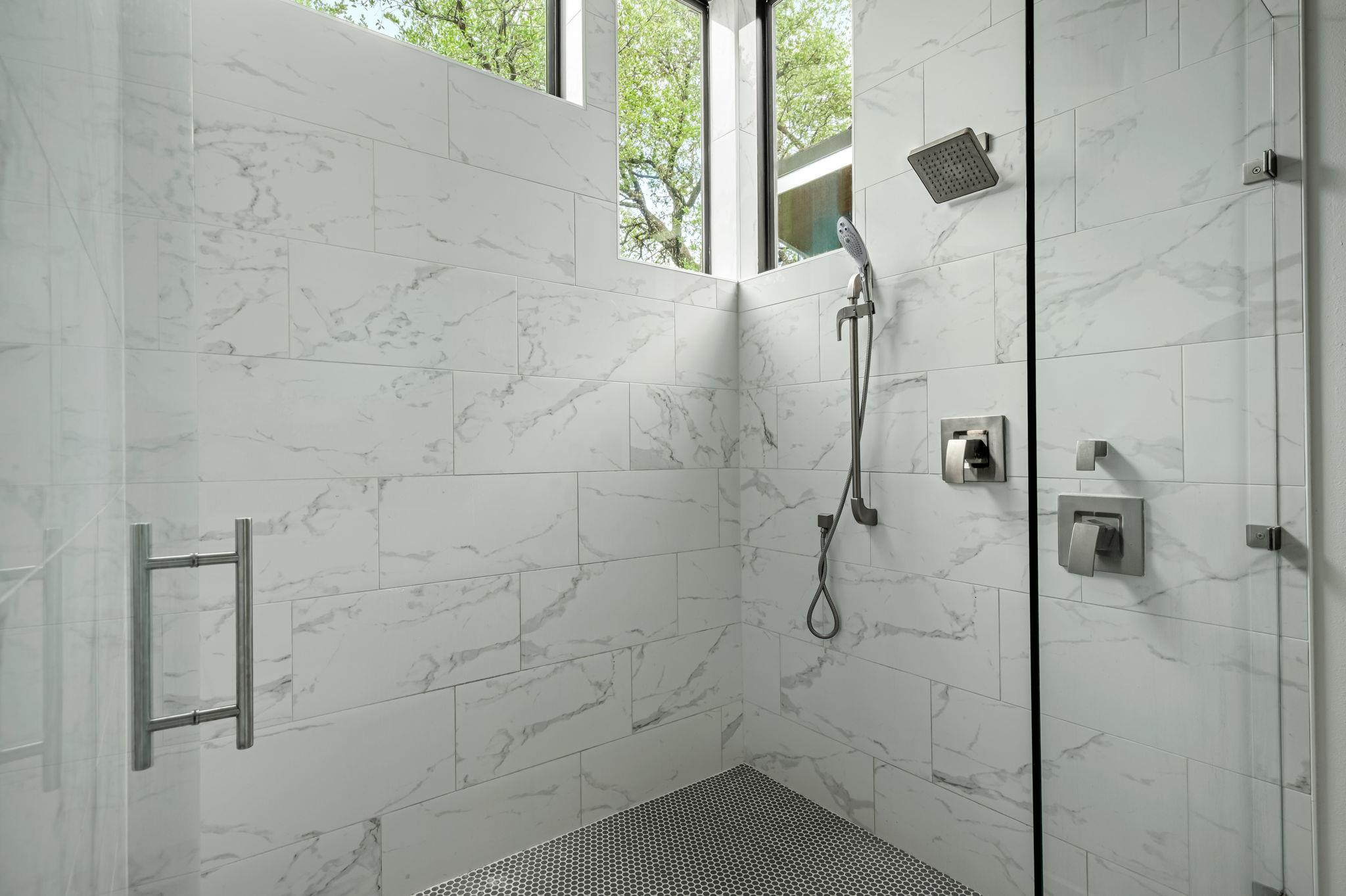 1407 Parkinson Dr # 1, Austin, TX 78704