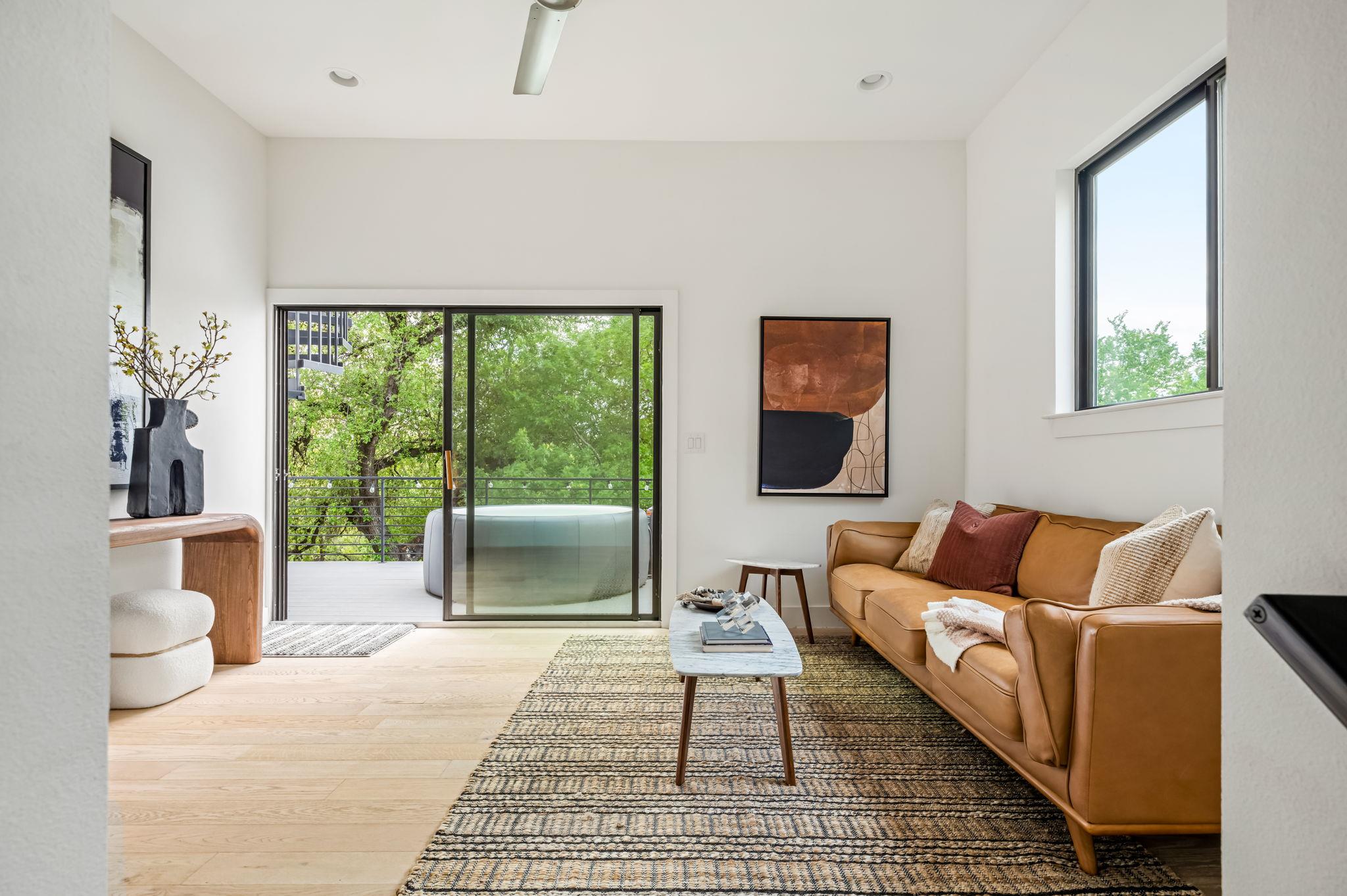 1407 Parkinson Dr # 1, Austin, TX 78704