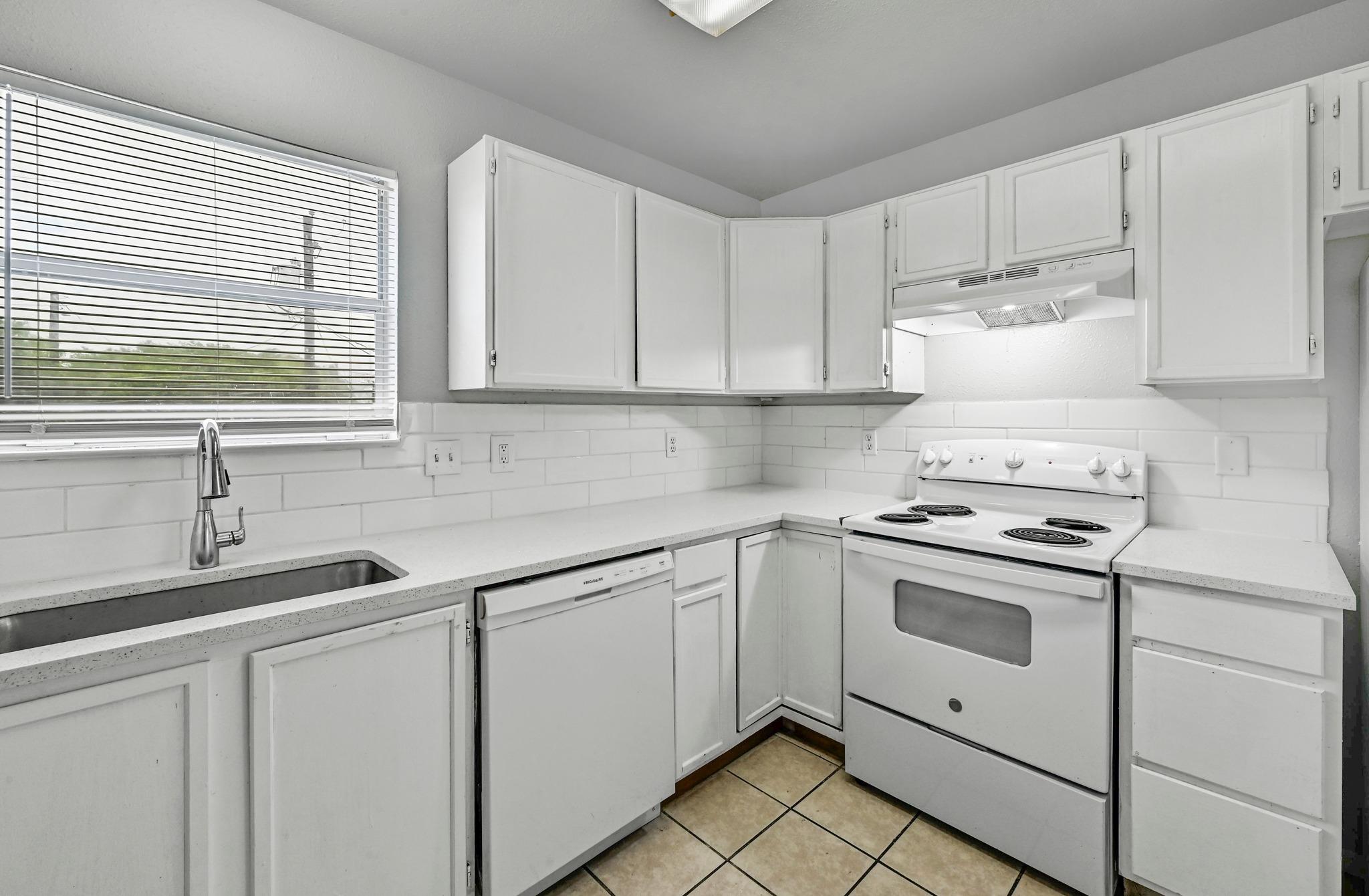 2212 Katy Ln, Georgetown, TX 78626