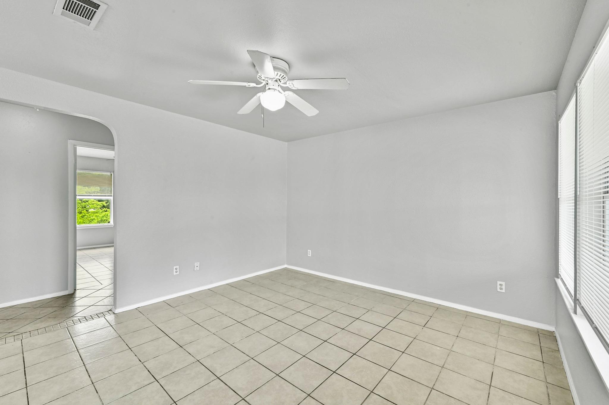 2212 Katy Ln, Georgetown, TX 78626