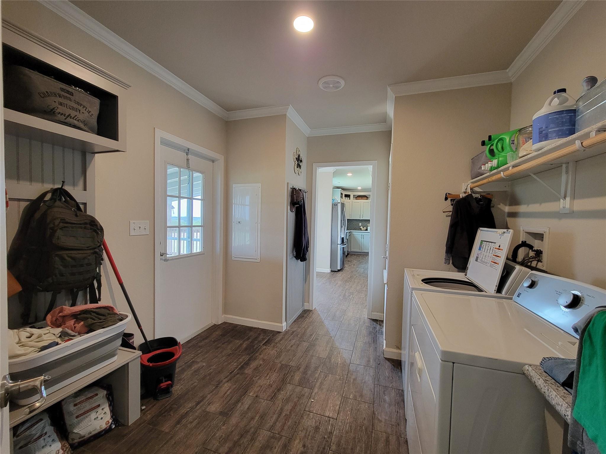 247 Daniel Dr, Bertram, TX 78605