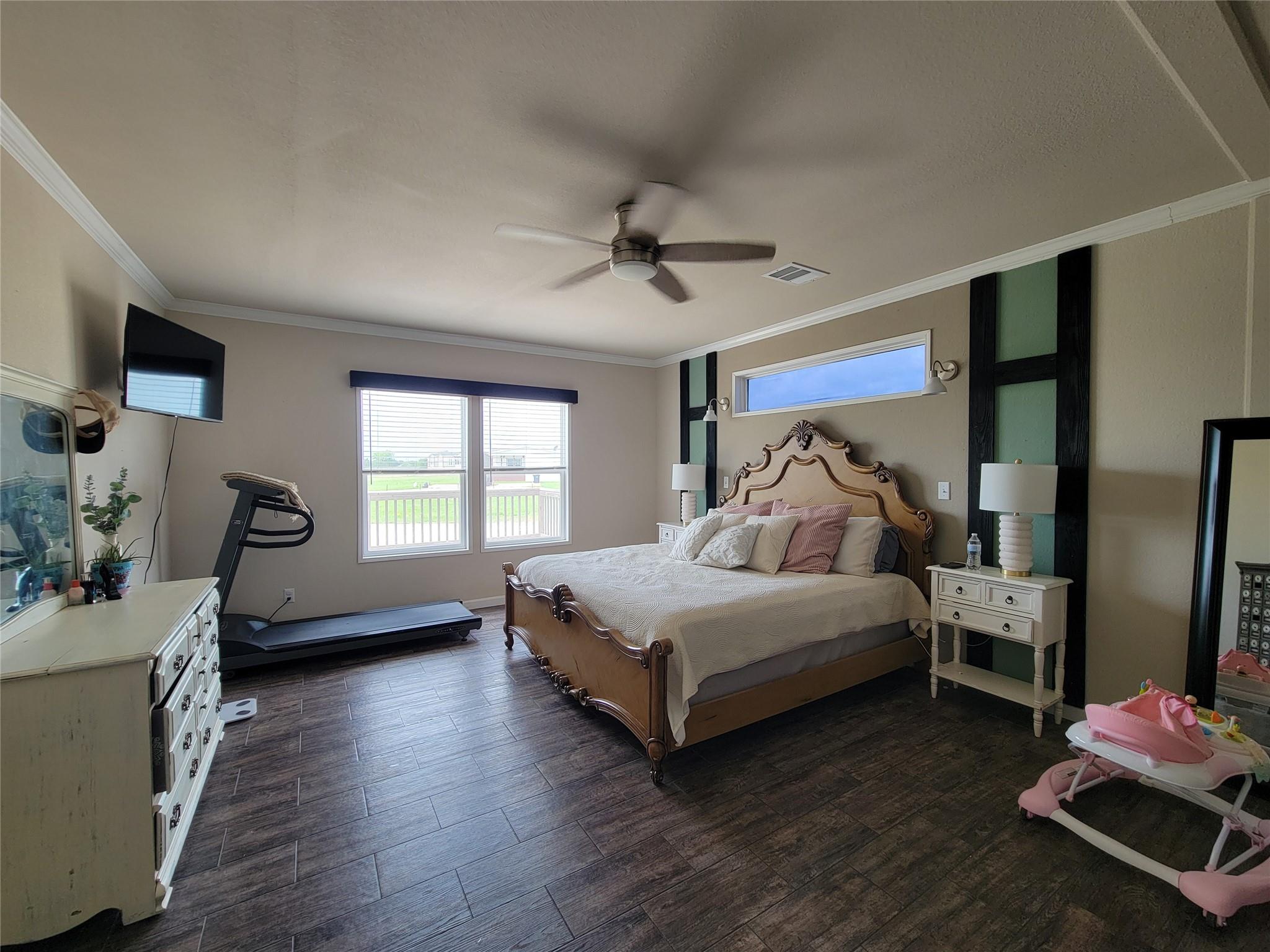 247 Daniel Dr, Bertram, TX 78605