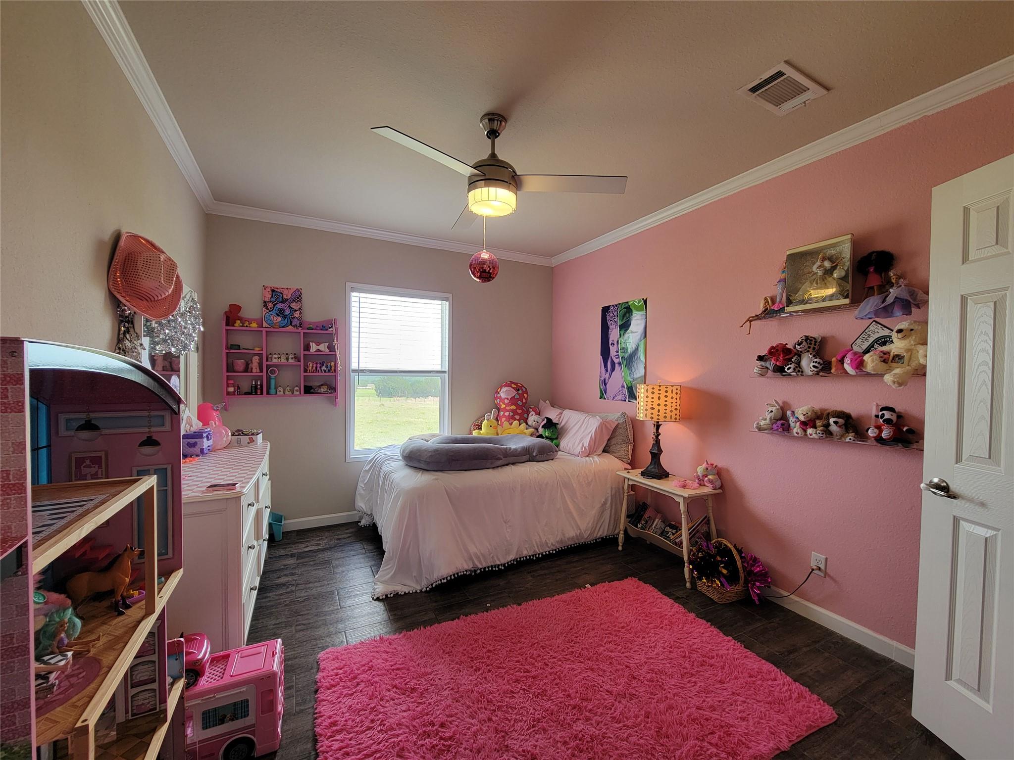 247 Daniel Dr, Bertram, TX 78605