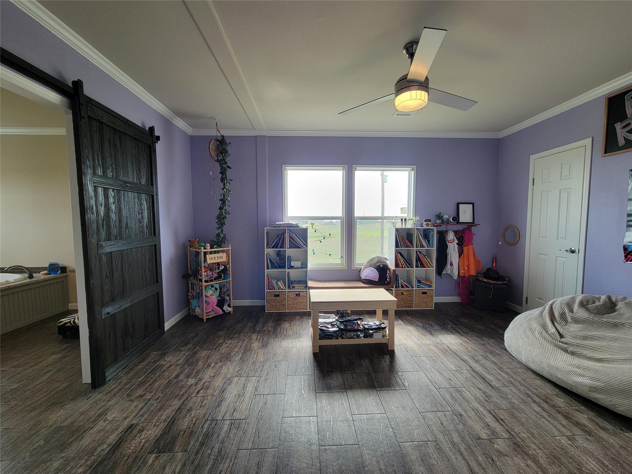 247 Daniel Dr, Bertram, TX 78605