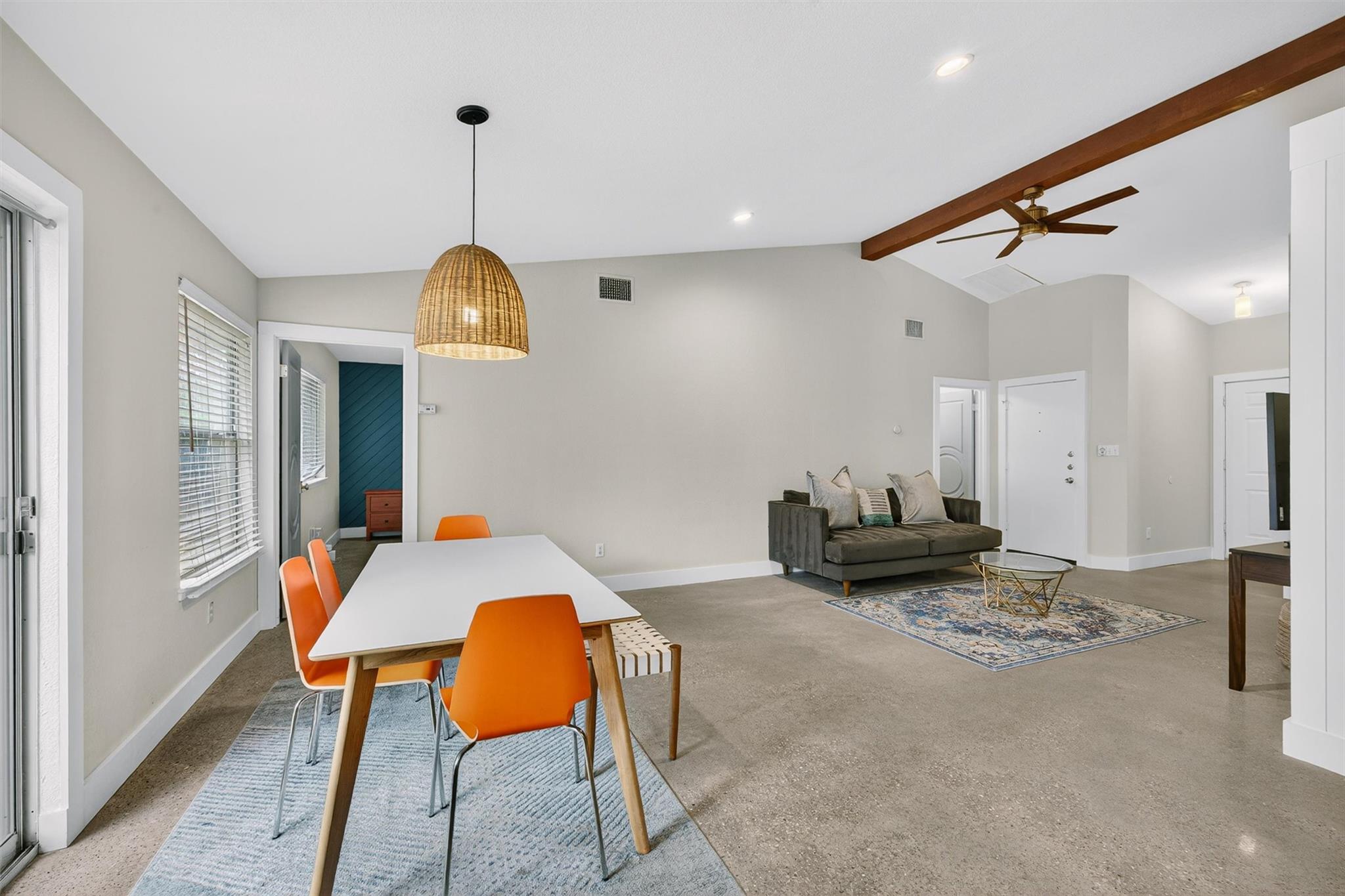 1182 Waller St, Austin, TX 78702