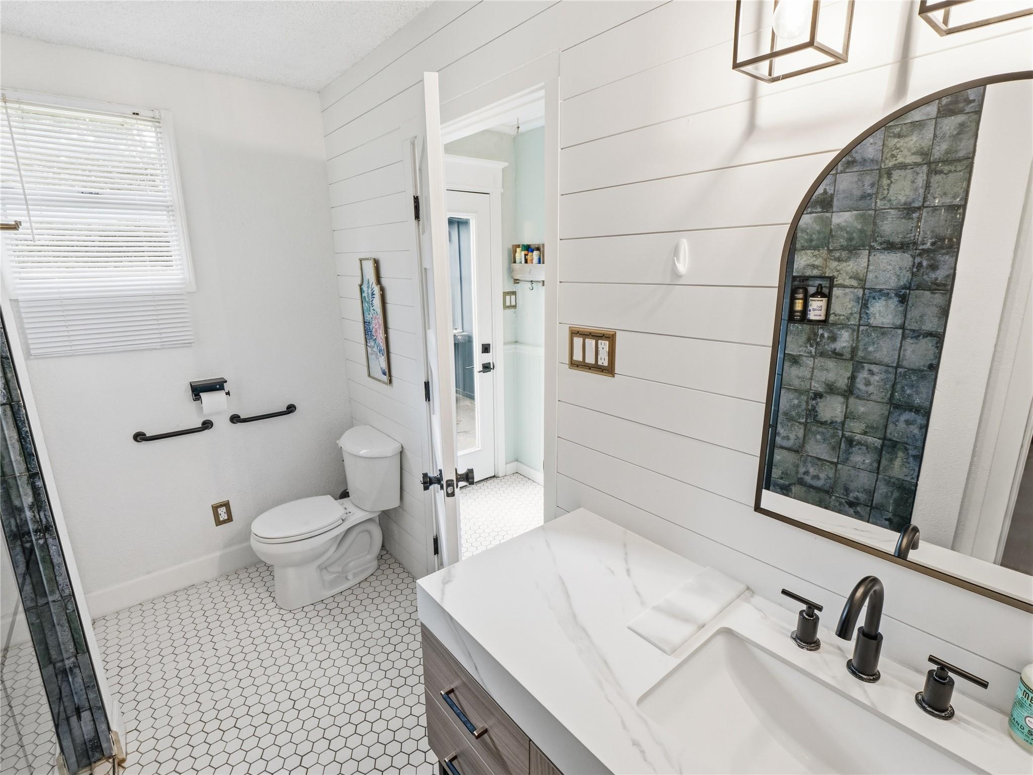 2007 S Church St, Georgetown, TX 78626