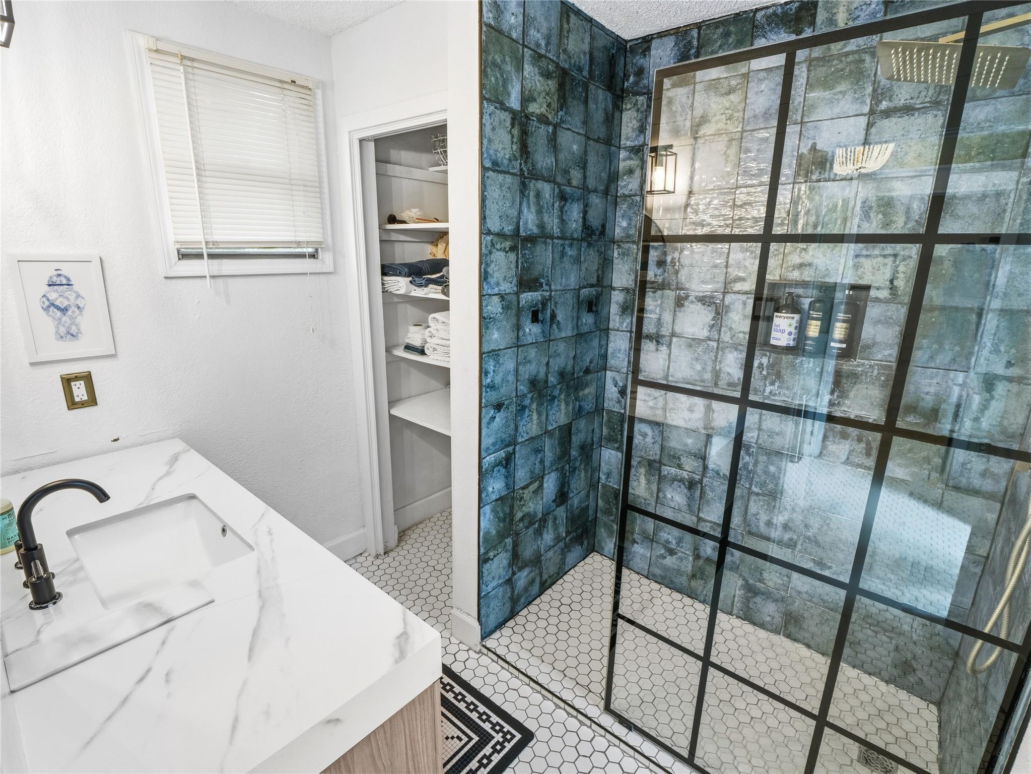 2007 S Church St, Georgetown, TX 78626